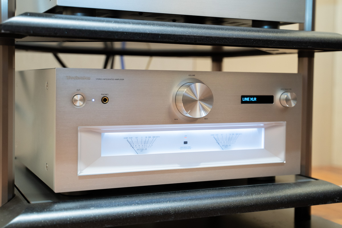 Technics新世代アンプ「SU-R1000」。測定レコードでアナログが高音質化