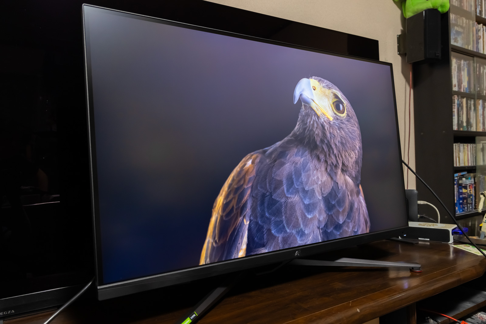 西川善司の大画面☆マニア】ありそで無かった38型4Kモニター「PG38UQ