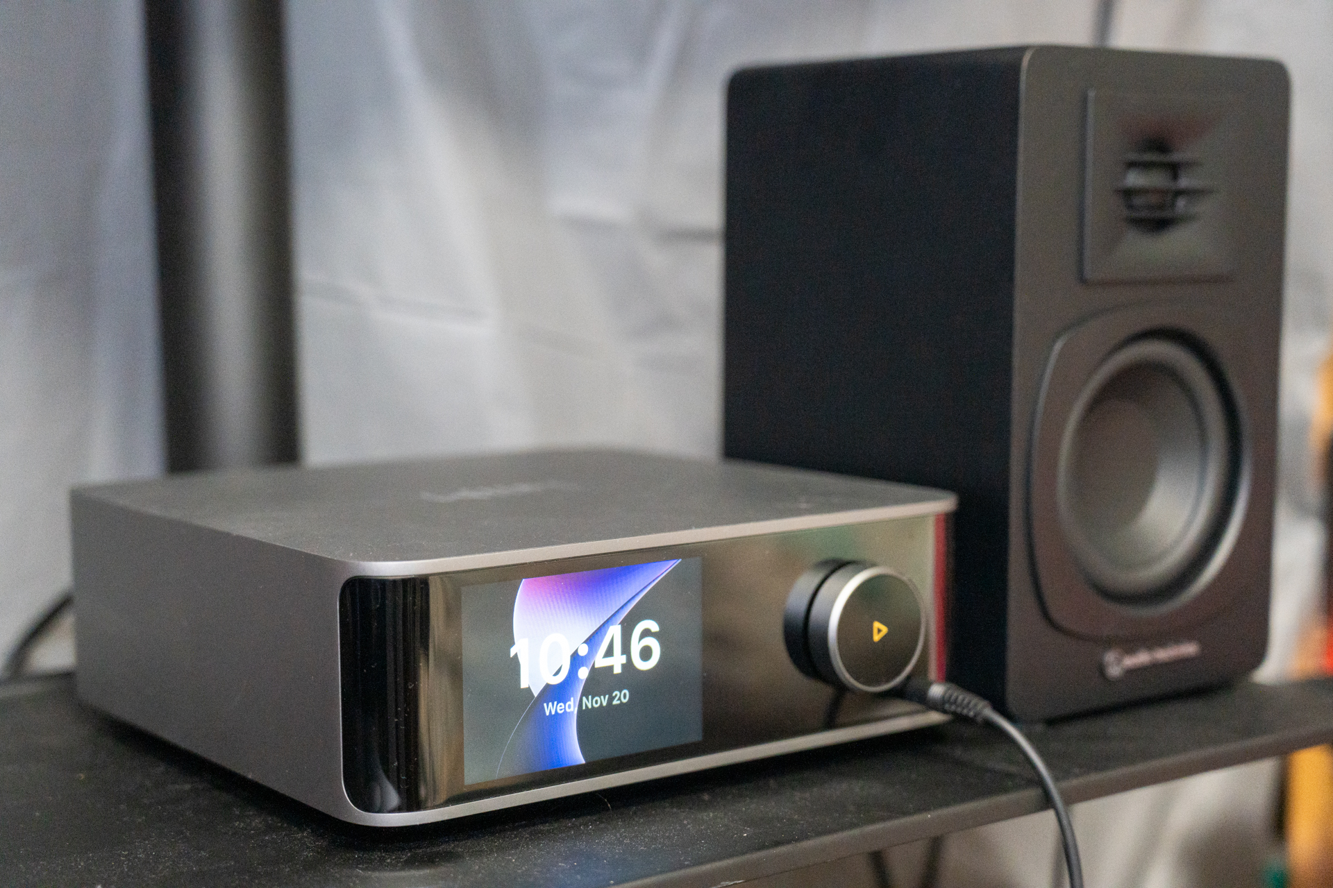 小型でサクサク動作“ちょうど良い”が詰まったストリーマー「WiiM Ultra