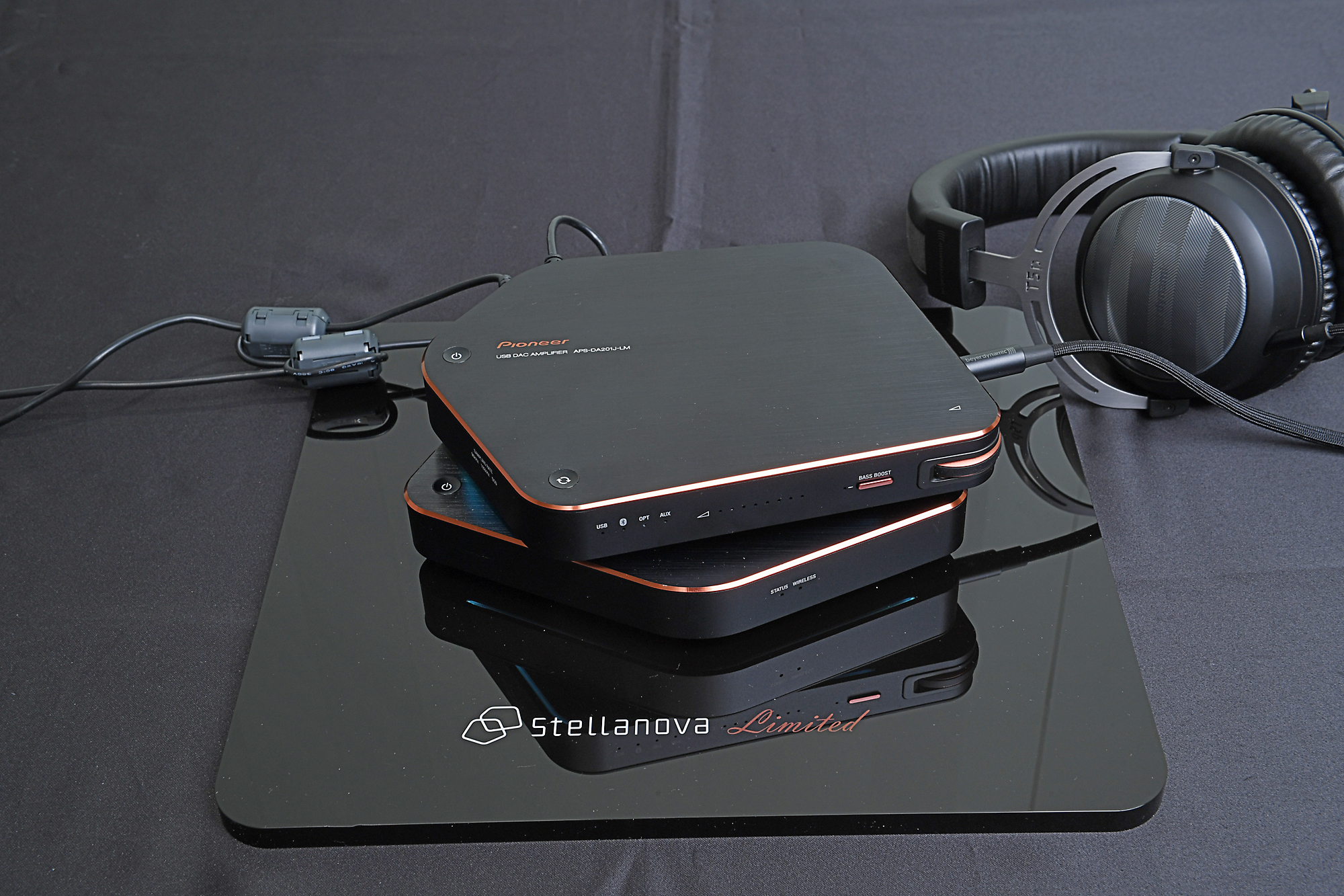 ワイヤレスで身近に高品質な音楽を楽しめる「Stellanova」に「Limited