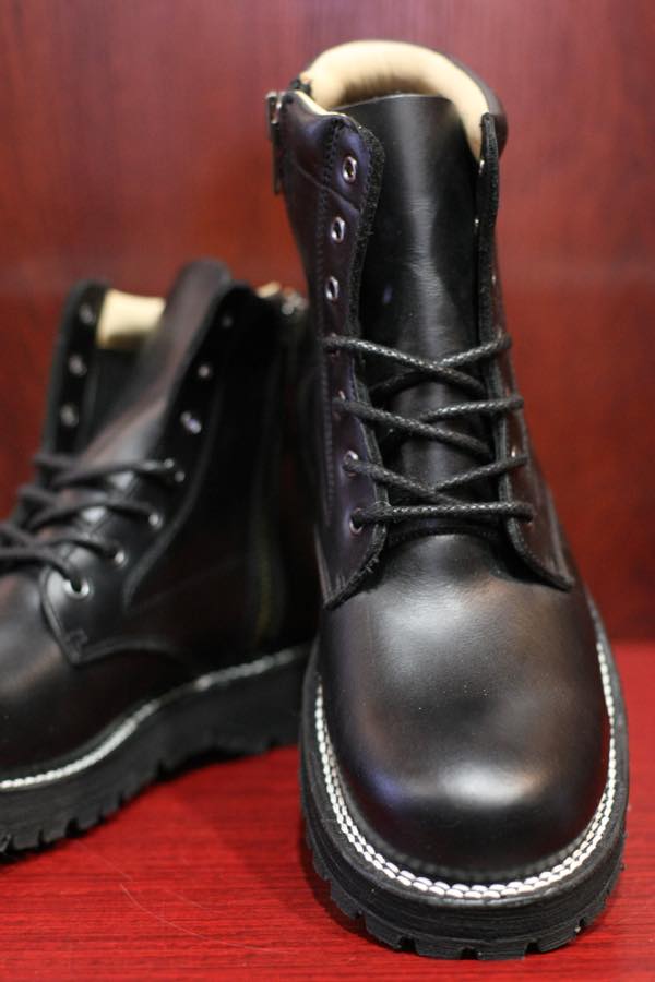 シューズ、ブーツ取扱商品一覧