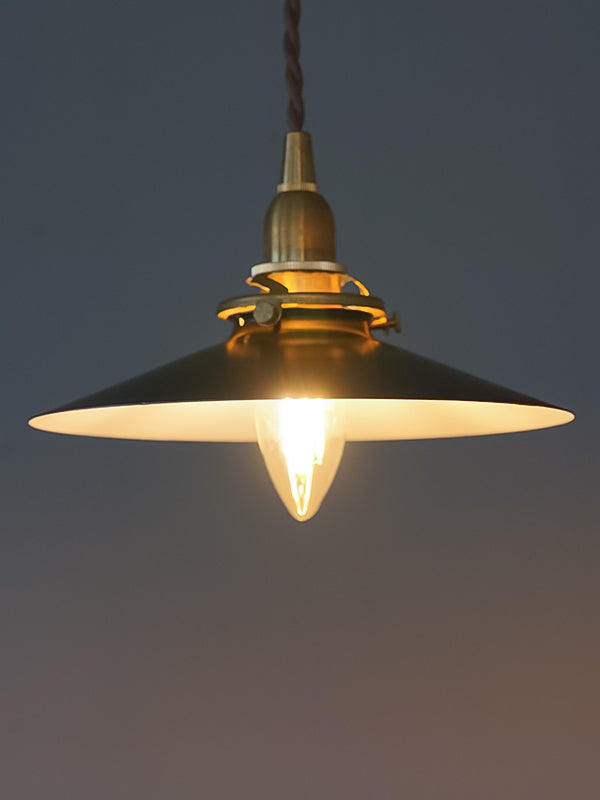 シェード プラット | AXCIS ONLINE