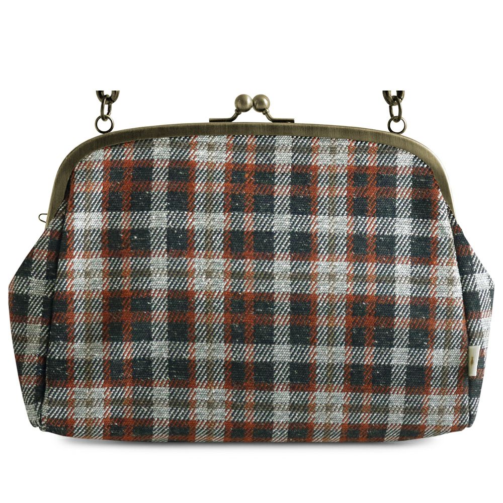 在庫商品】ファスナー付きがま口ミニポシェット【ディアタータン