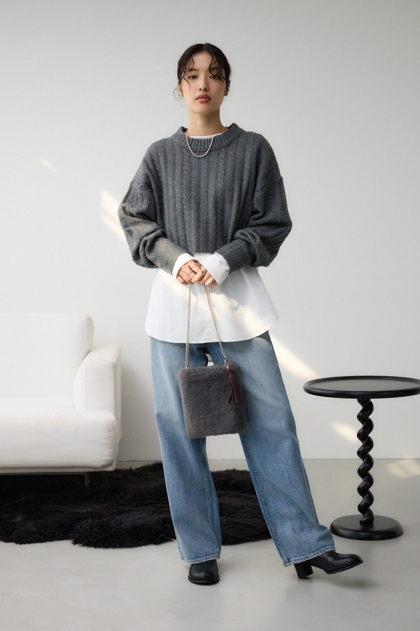 タッセルフェイクファーポシェット｜WOMEN｜250HAC55-389K｜AZUL BY