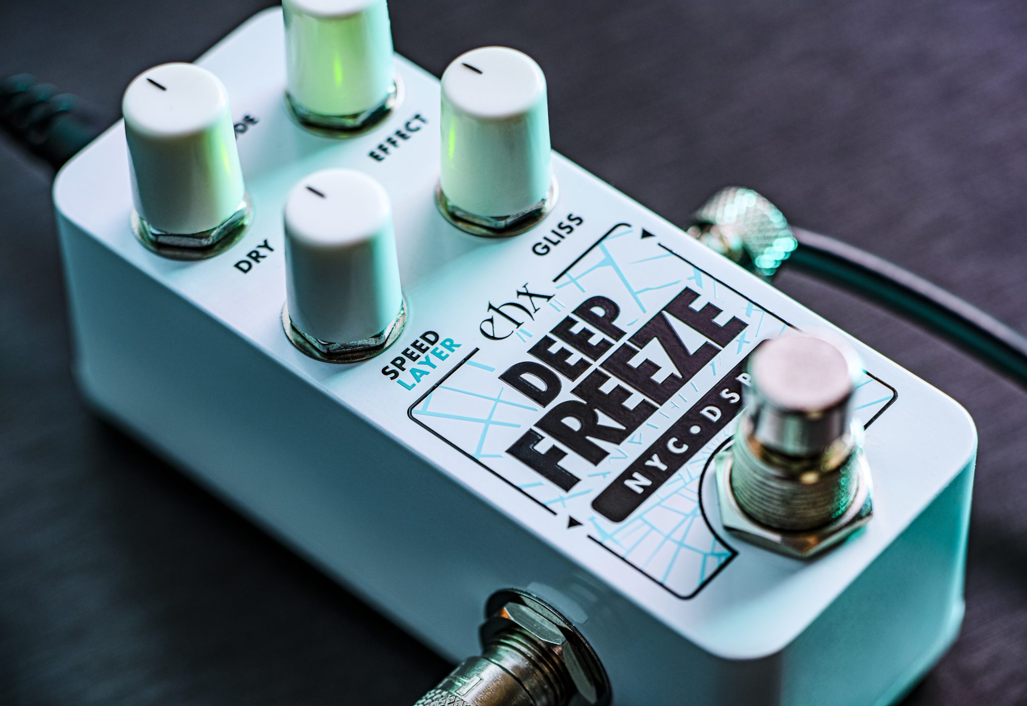 Pico Deep Freeze | Sound Retainer / Sustainer - Electro-Harmonix