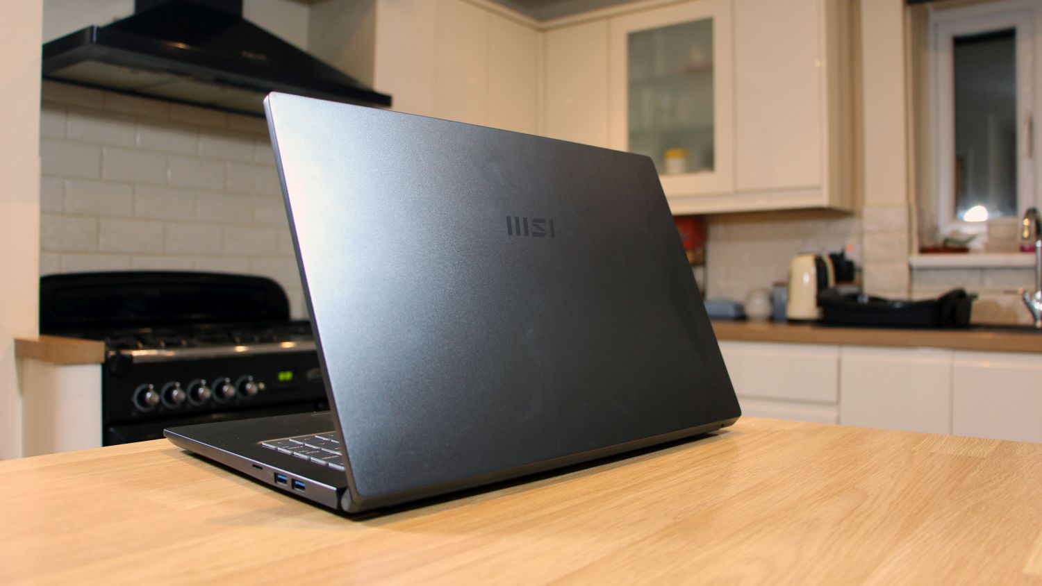 MSI Prestige 15 A12UC (2022) Review: Sleek & Affordable - Tech Advisor
