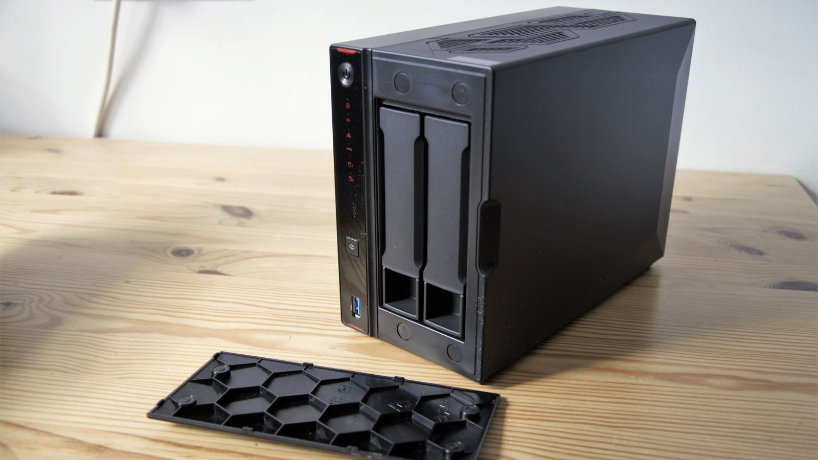 Asustor Nimbustor 2 Gen2 AS5402T Review: Redesigned From the