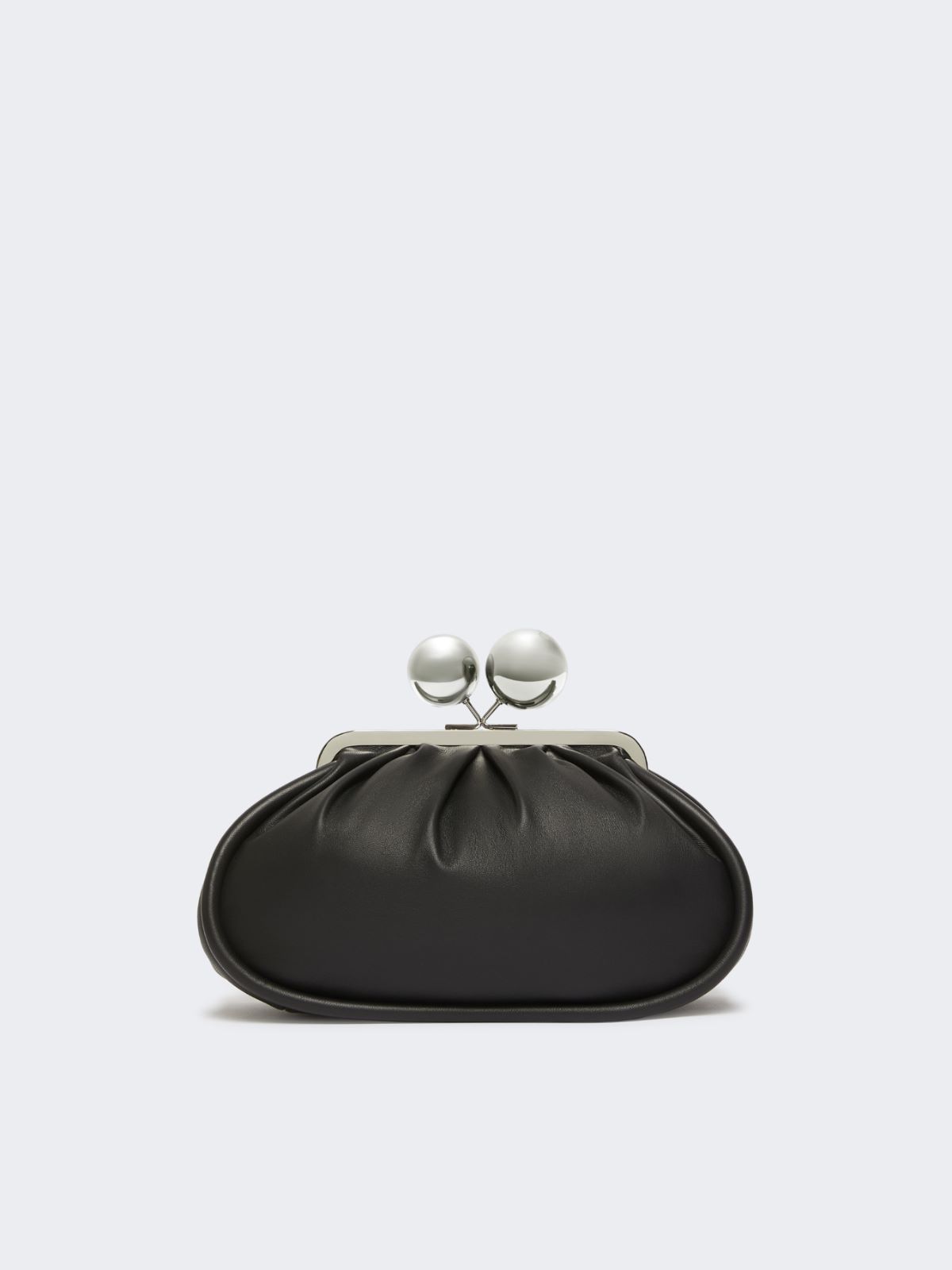 Medium Pasticcino Bag in glossy nappa leather, black | Weekend Max