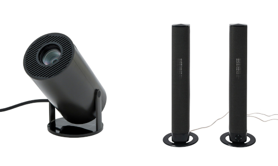2万円ちょっとでホームシアター環境！スリコのプロジェクターと