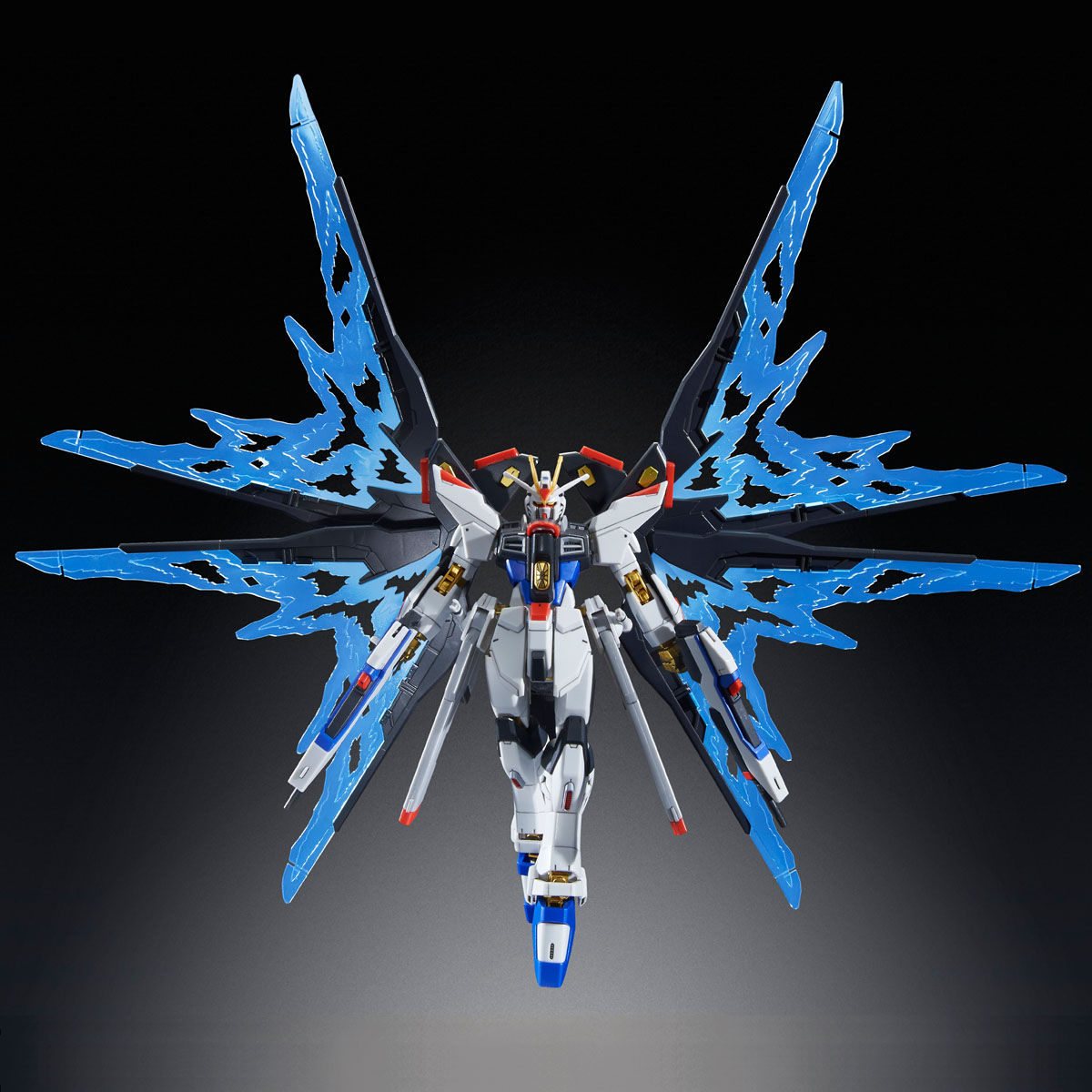 HGCE 1/144 ストライクフリーダムガンダム 光の翼DXエディション【再販