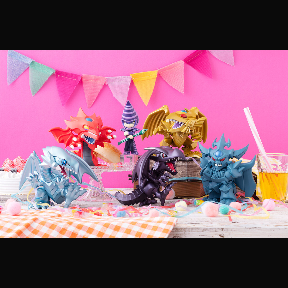 MEGATOON 遊☆戯☆王デュエルモンスターズ 真紅眼の黒竜＆ラーの翼神竜