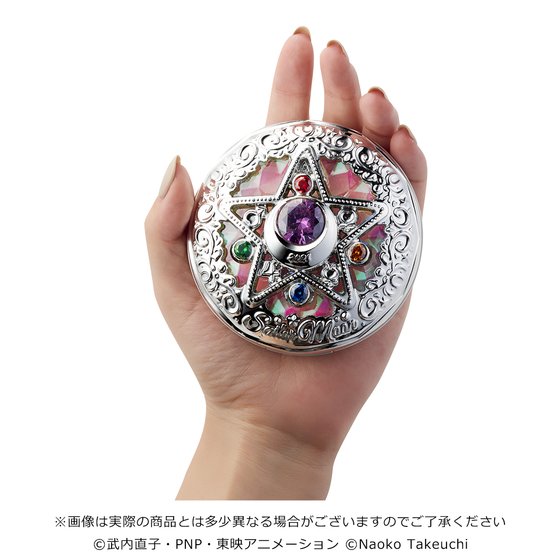 美少女戦士セーラームーン」の高級フェイスパウダーシリーズが限定版で