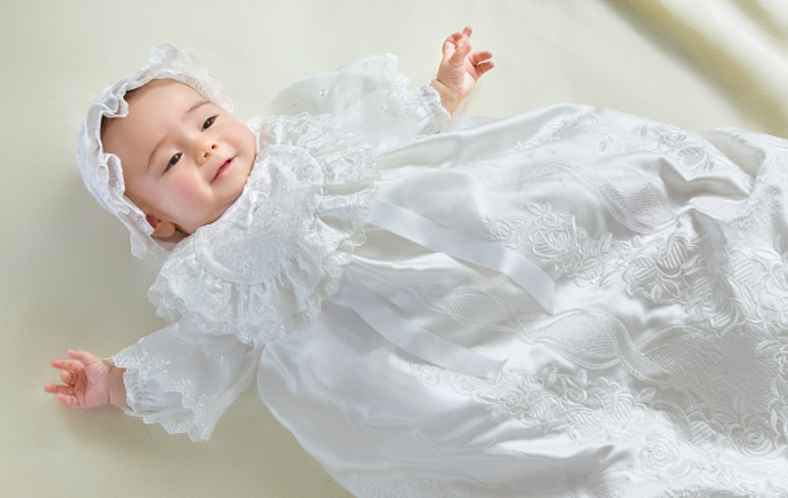 お宮参りにおすすめのベビー服｜ミキハウス 妊娠・出産・子育てマガジン