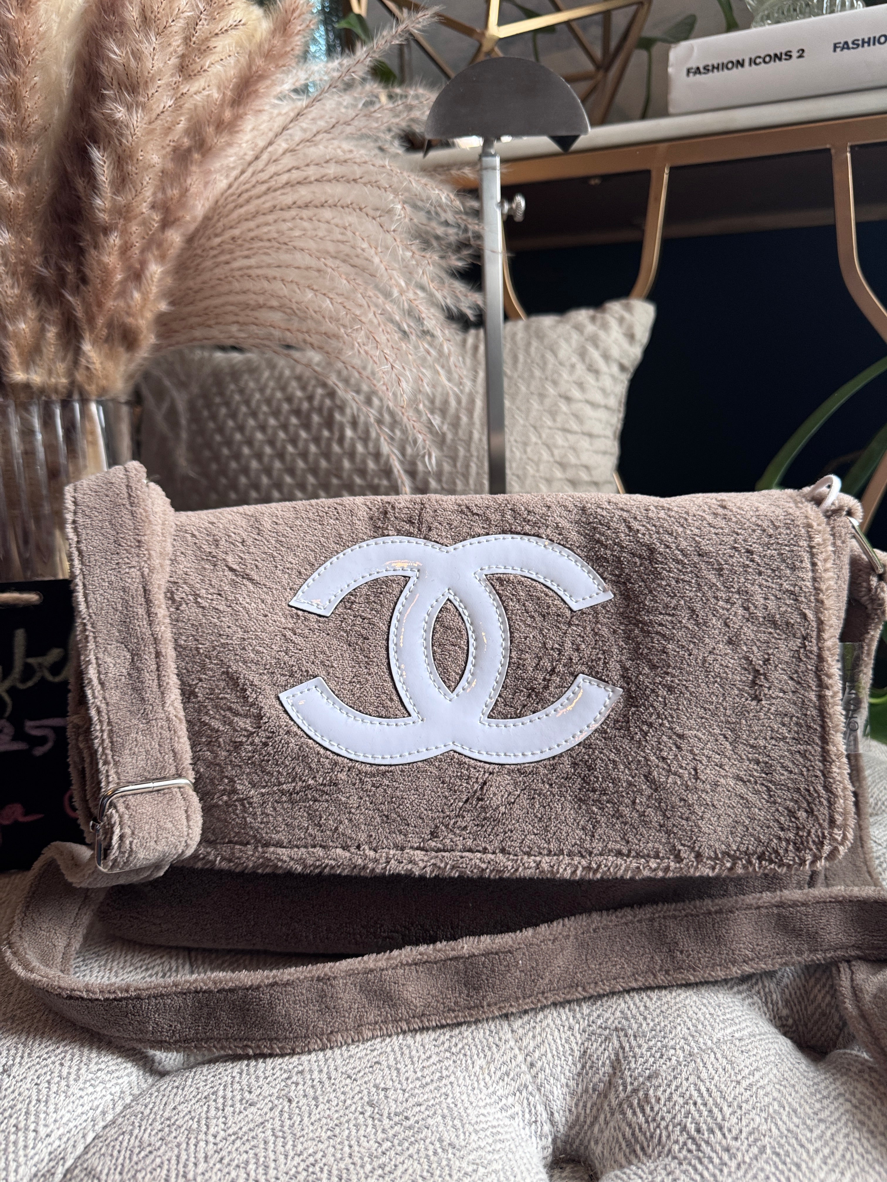 Chanel Precision Teddy CC Novelty Bag – Bag.Your.Treasure