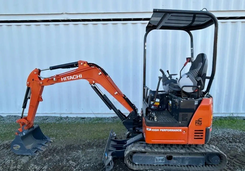 Hitachi ZX17U - Balam Rentals