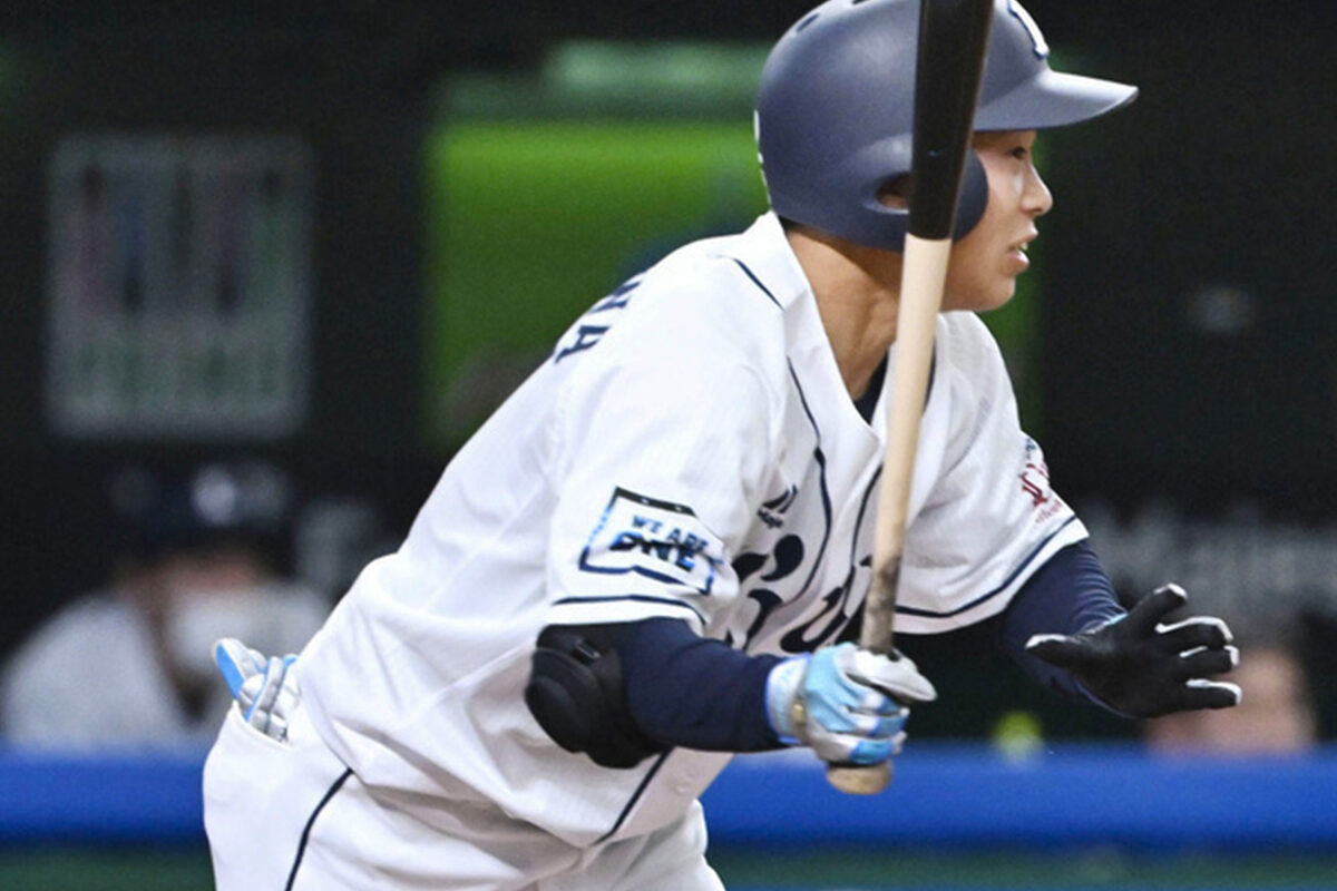 佐伯氏「何があっても試合に出続けてほしい」西武・滝澤夏央の決勝打で