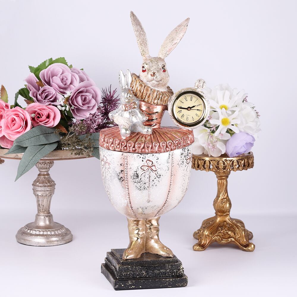 おしゃれなアンティーク調のうさぎさんが入荷しました！ | 一年中