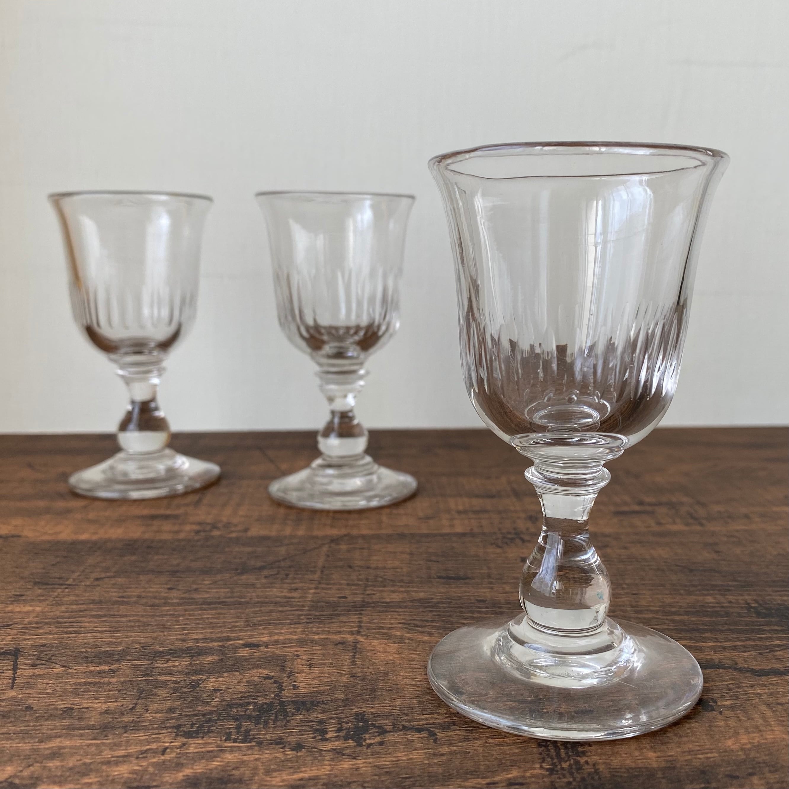 France アンティーク・ビストログラスg / uv0142 | Petit Musée