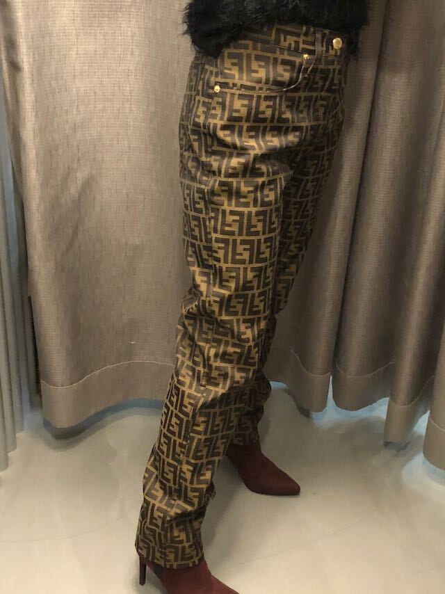 FENDI jeans フェンディジーンズ ズッカ柄 パンツ ボトムス /1800322