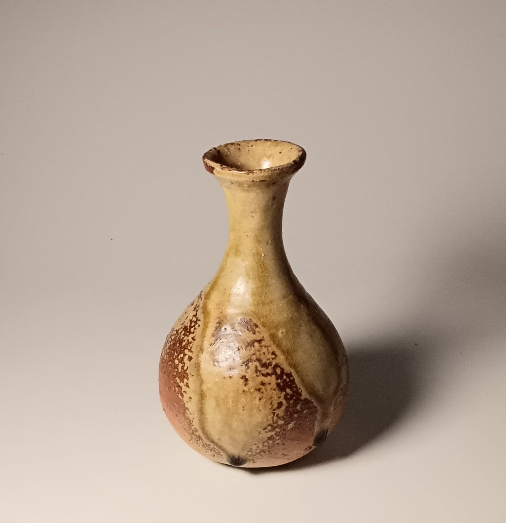 備前鶴首一合徳利 Bizen sake vessel | 備前焼 金重潤平
