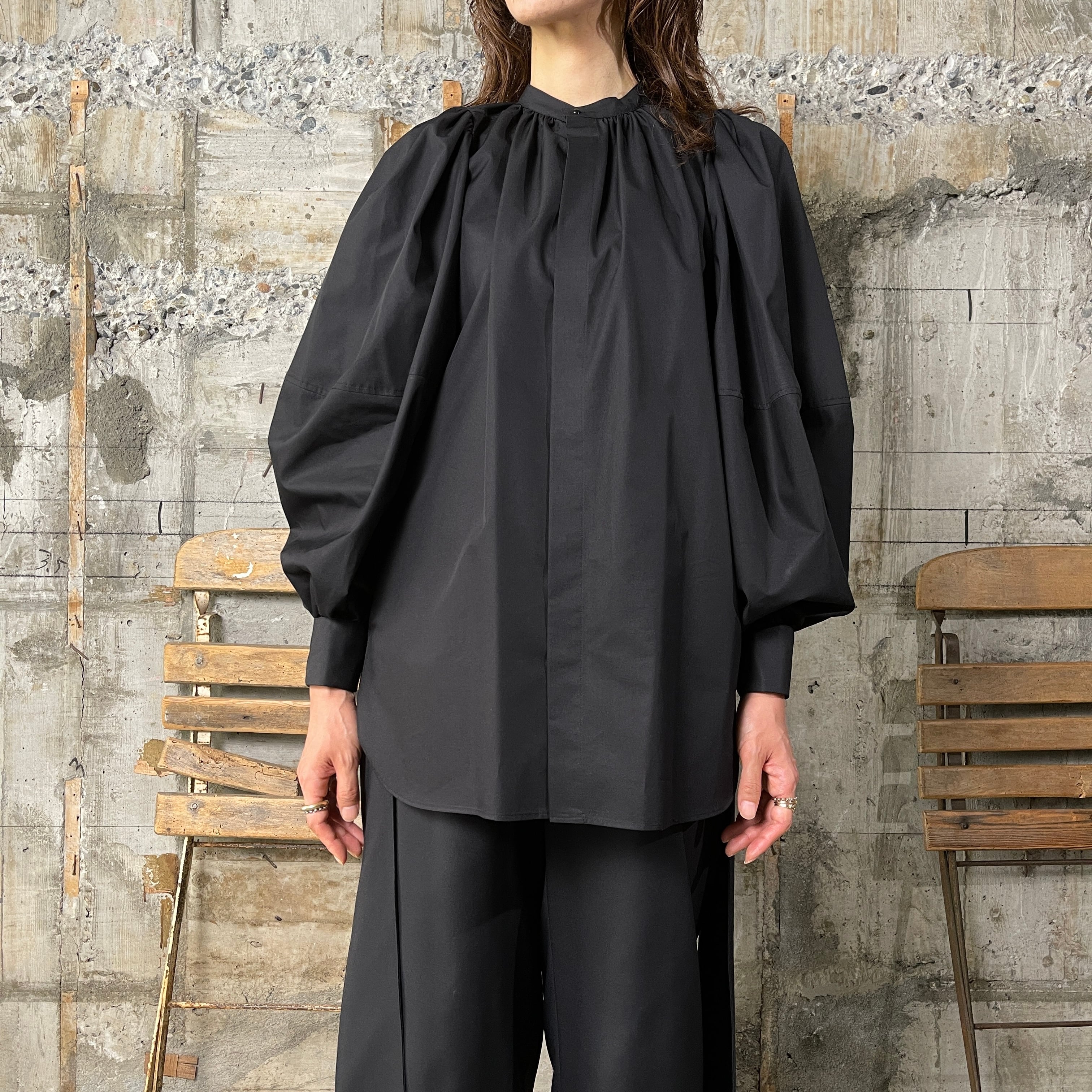 HYKE【ハイク】T/C BALLOON SLEEVE BLOUSE (15203) | glamour online