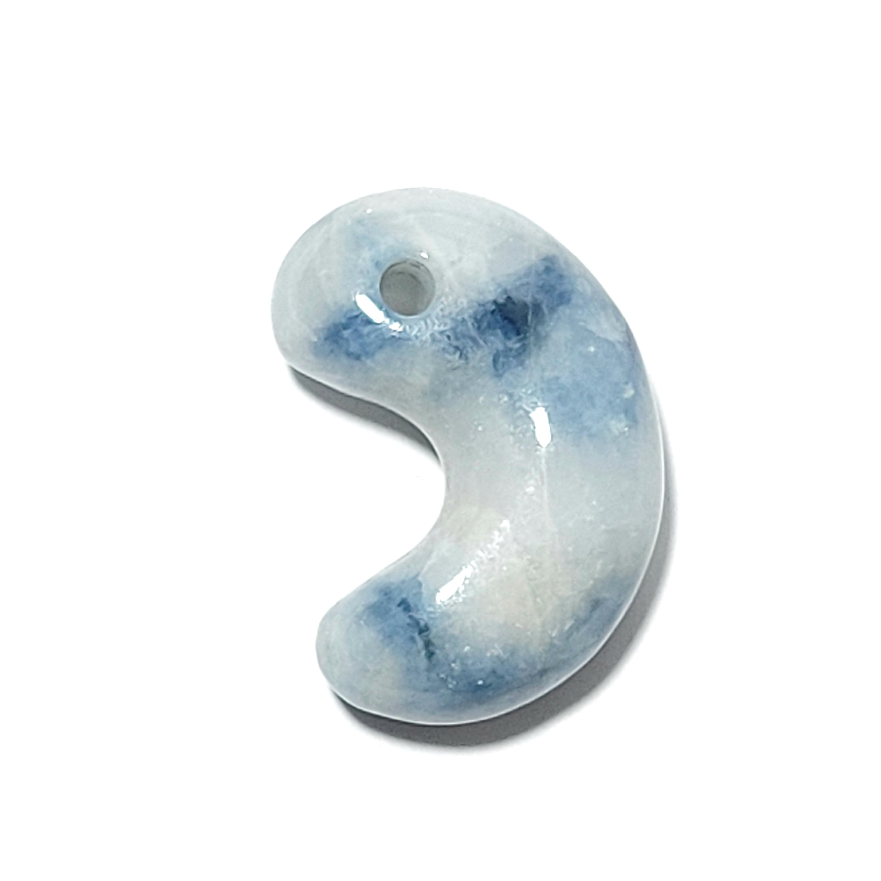 入コン沢 勾玉:糸魚川翡翠 BMT0440 | 糸魚川翡翠工芸家 赤羽可行BASE