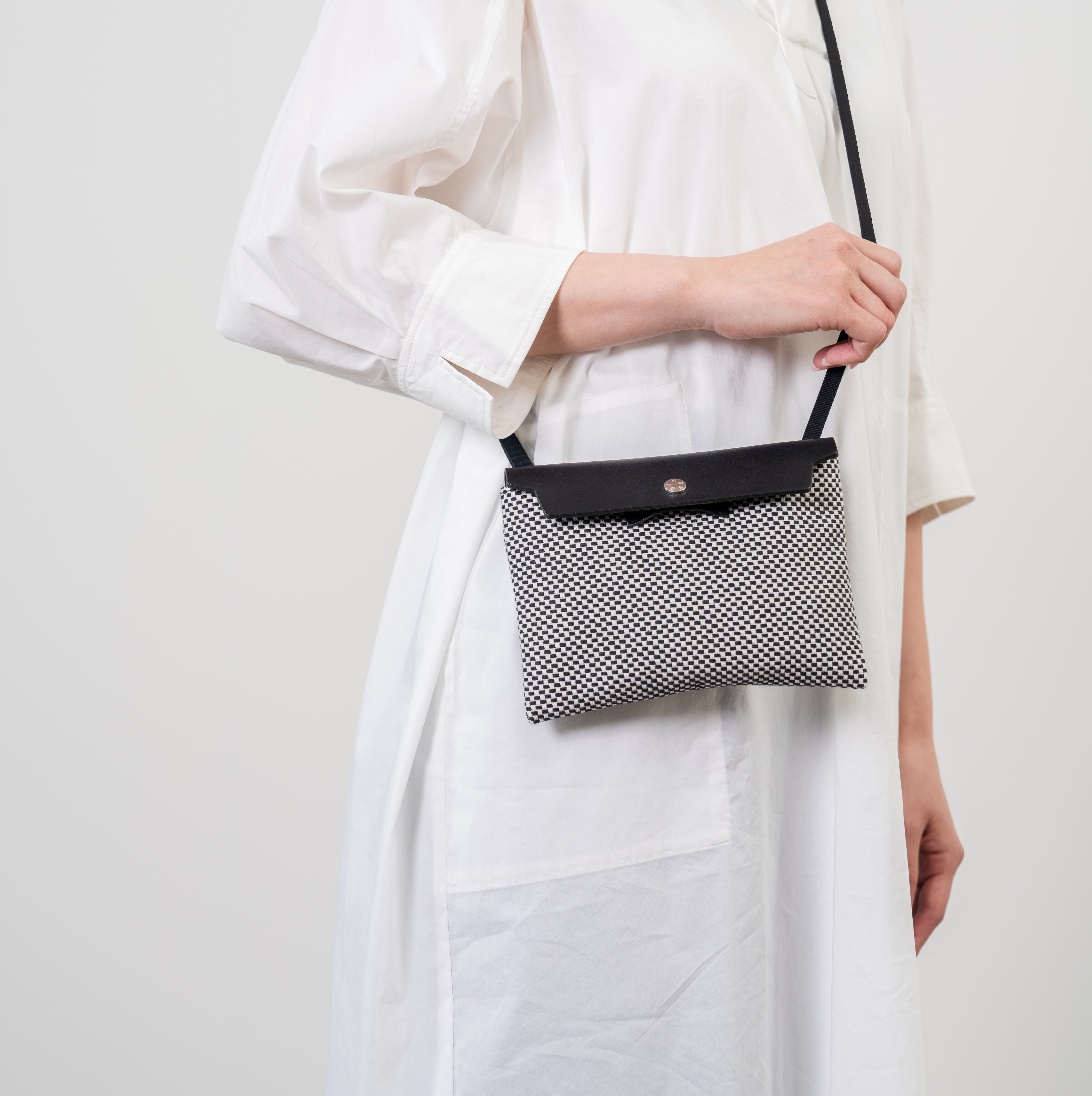 Shoulder Bag ショルダーバッグ | sasicco公式Webショップ