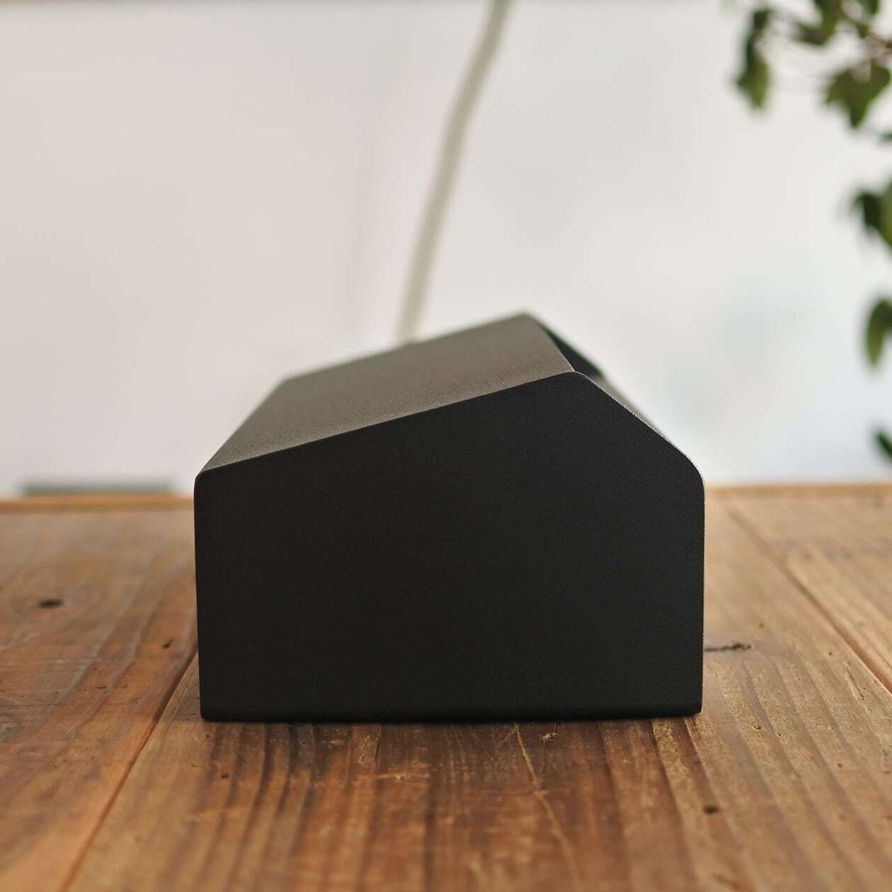 ボックスティッシュカバー【Te-tc1101】サンドブラック 工場のような形