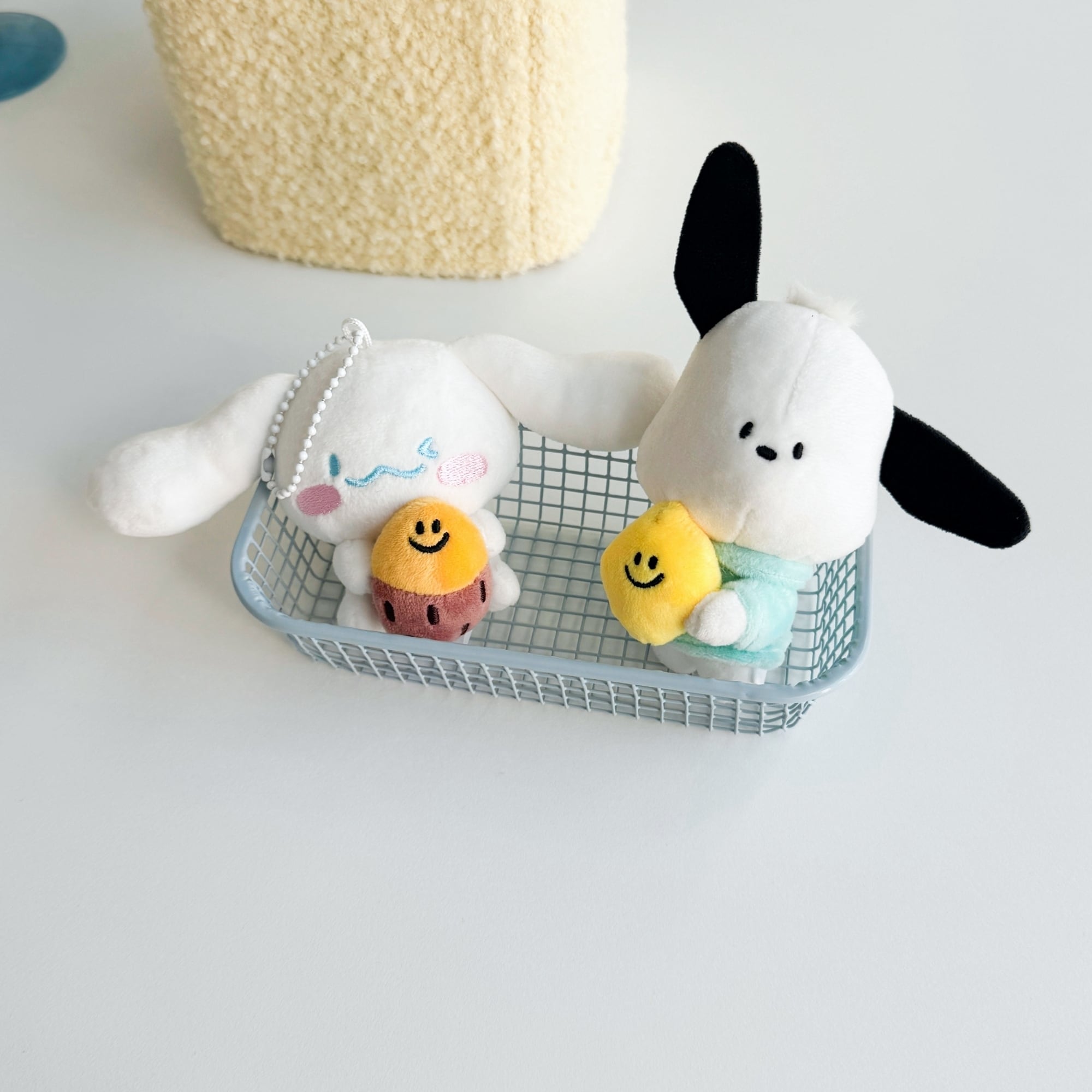 second morning × sanrio characters] Fluffy ぬいぐるみ キーリング