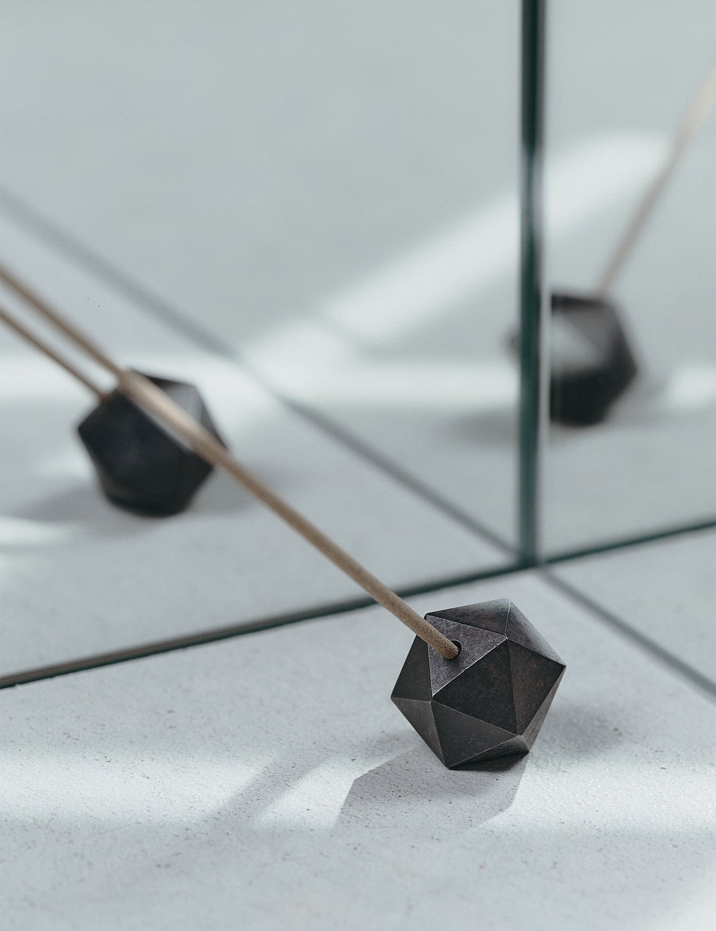 poly incence holder black | NAGAE+公式オンラインストア