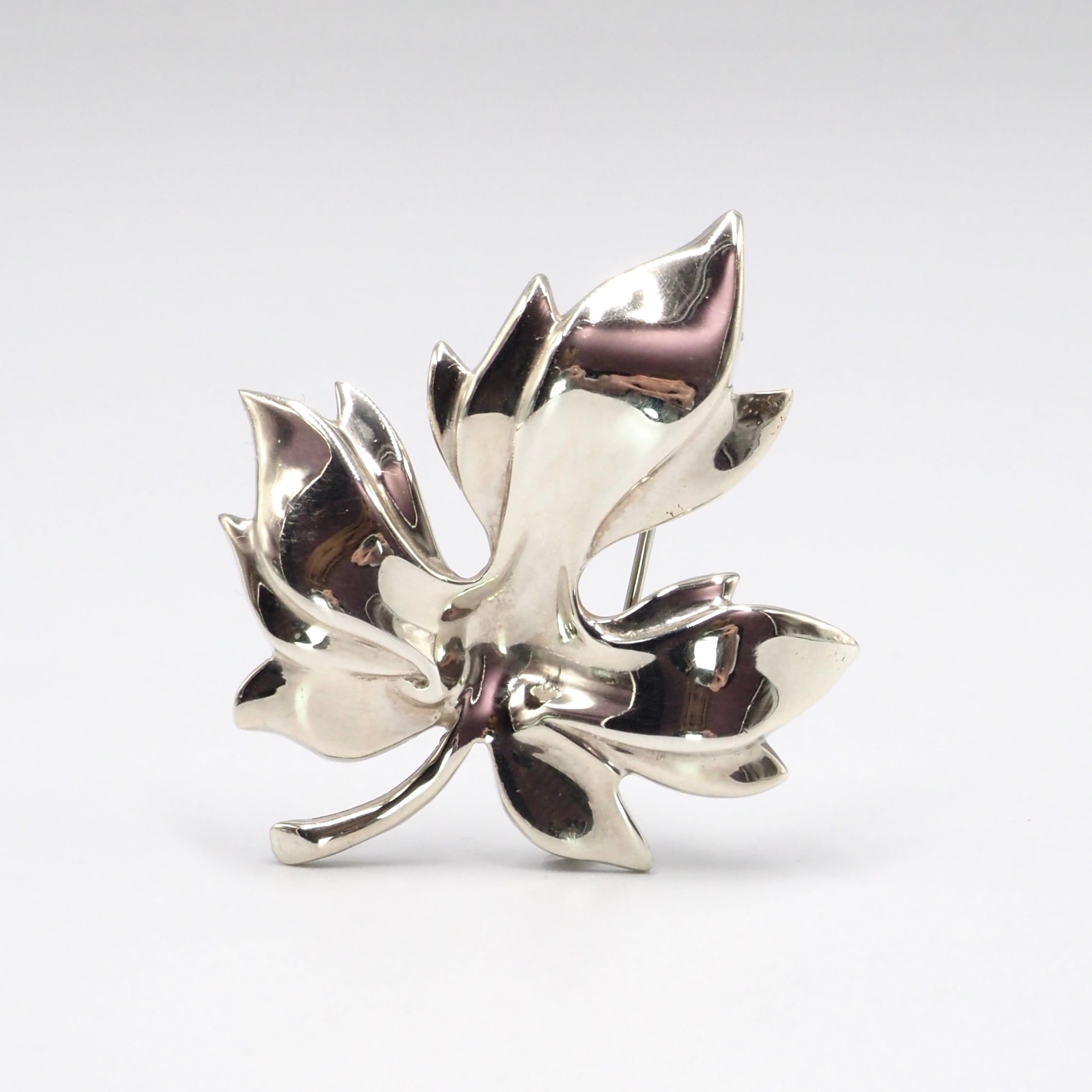 Tiffany&Co. メイプルリーフ ブローチ シルバー925 ティファニー