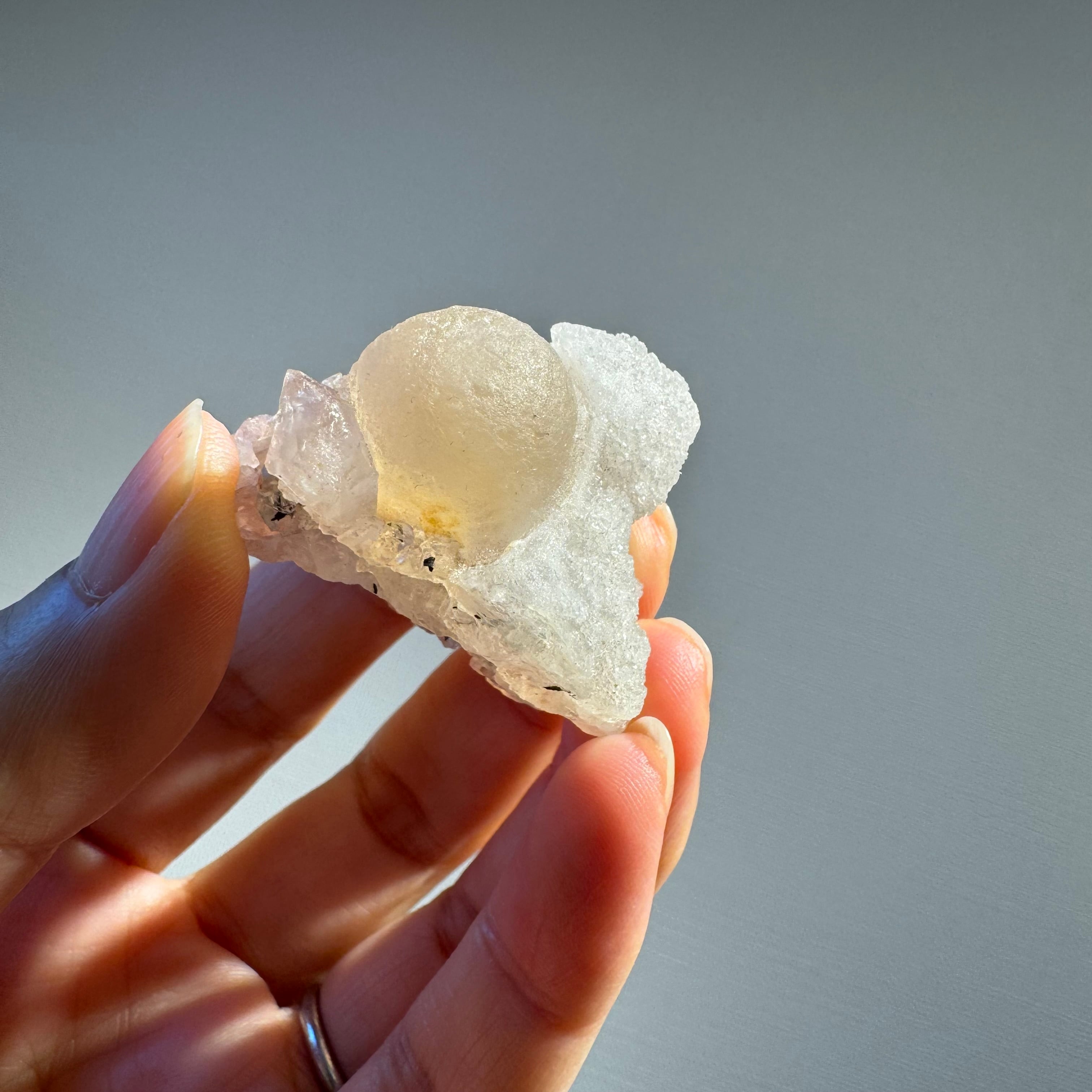 珍奇鉱物】インド フローライト ポンデリングフローライト 母岩付き