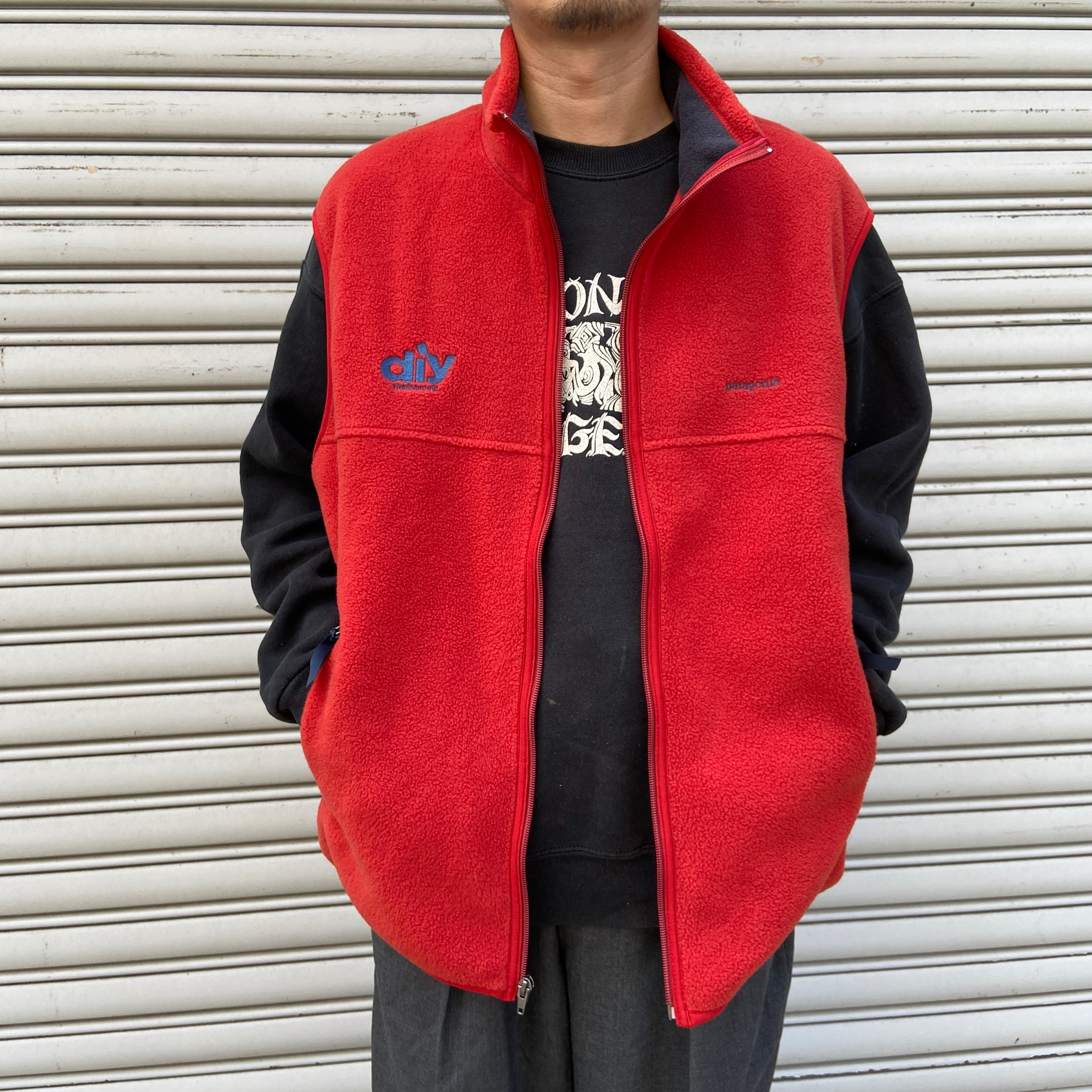Patagonia パタゴニア フリースベスト シンチラ 企業ロゴ XL 赤 | 古着