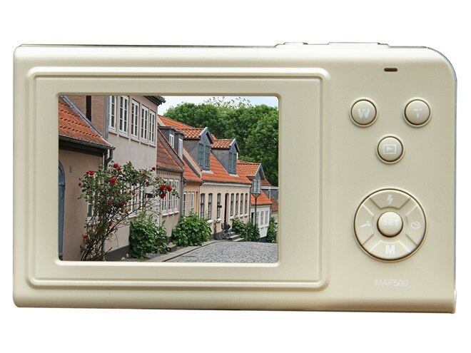 NAGAOKA movio オートフォーカス機能搭載でデジタルズーム4×で拡大可能