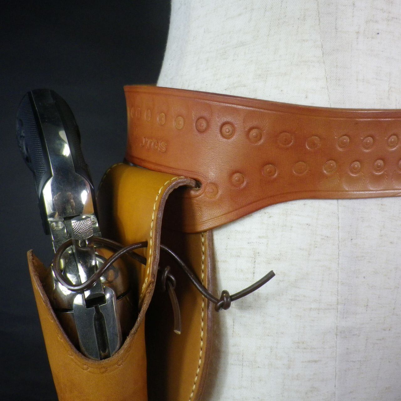 本革製S.A.A.用ガンベルトホルスター | JTGS（ガンホルスターの専門店）