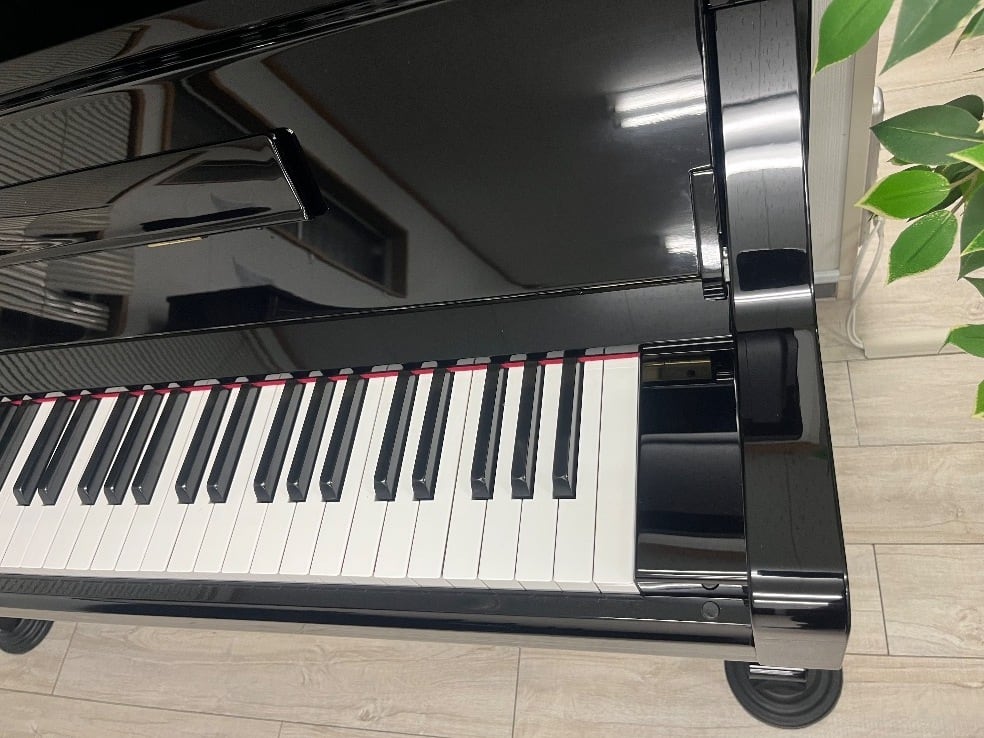 ☆78265【アップライトピアノ】YAMAHA YU30 ソフトランディング搭載