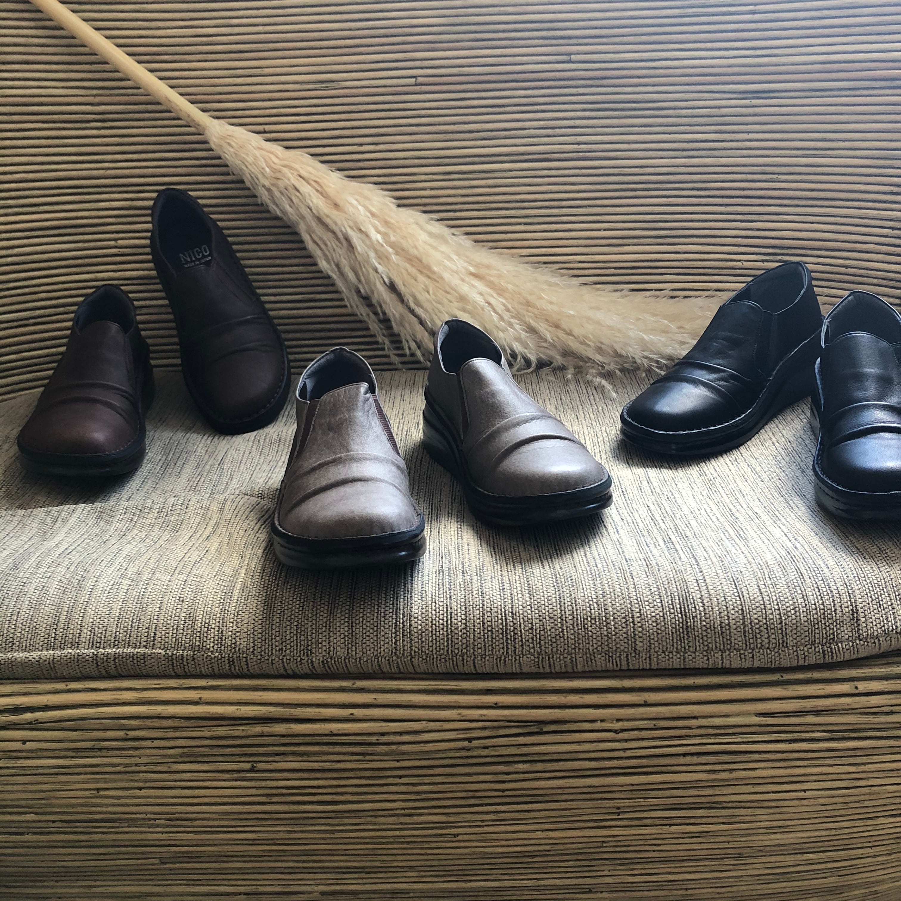 NICO ニコ 人気の定番 一度履いたらやめられない靴 スリッポン 8303