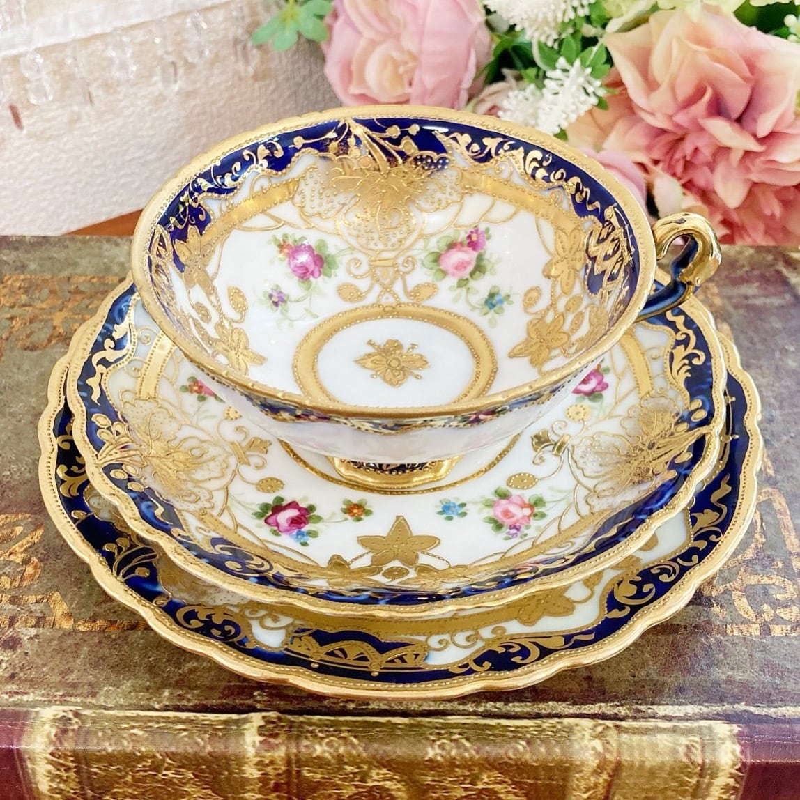 オールドノリタケ 美麗な瑠璃色と金彩のトリオ | Rosy Baby