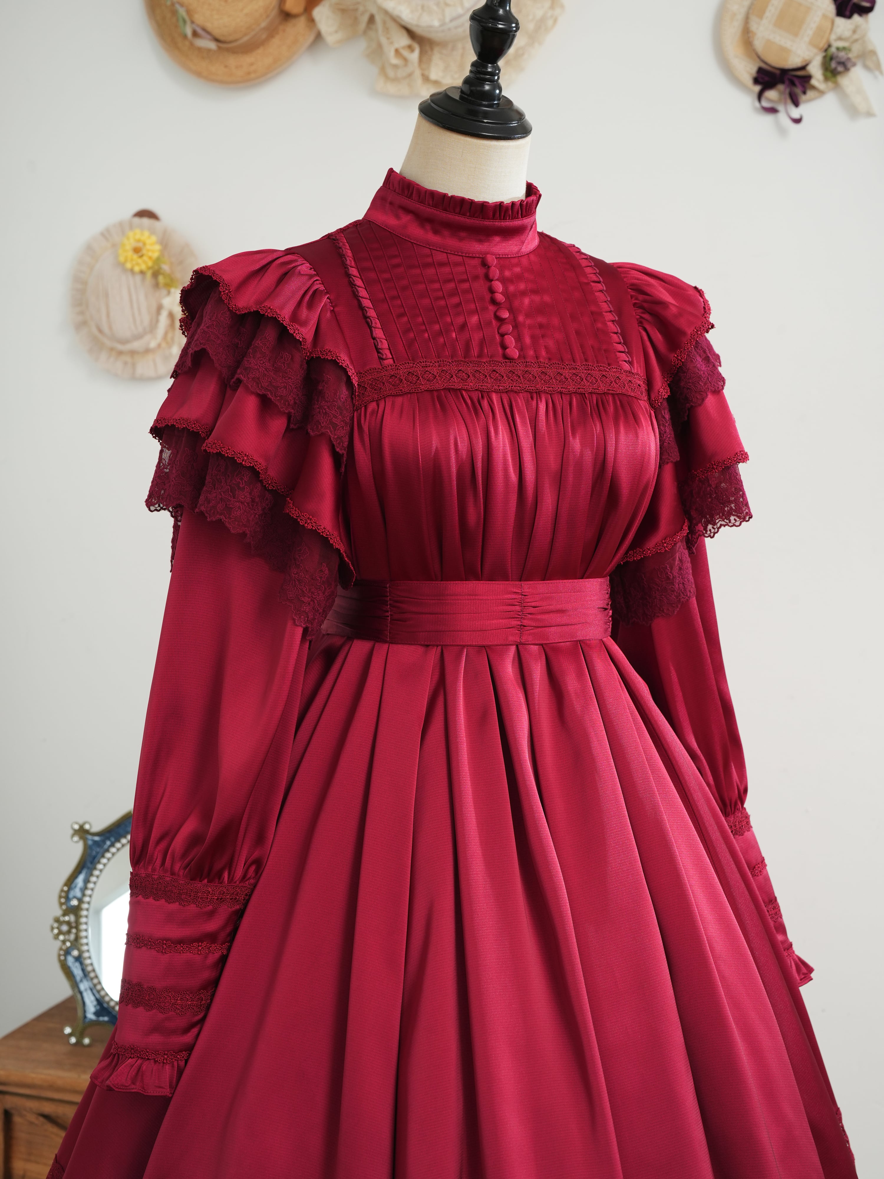 大阪店先行販売】リリアンヌ姉妹 ビビッドカラーワンピース