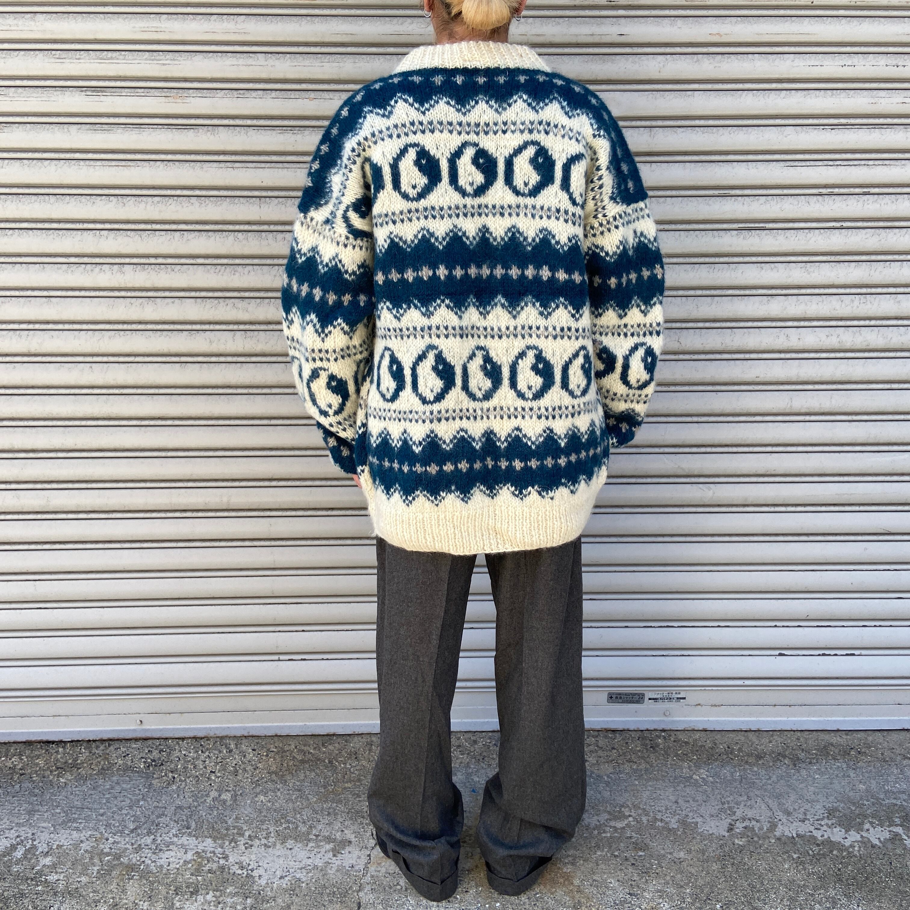 エクアドルニット ネパール製 陰陽柄ウールセーター ニット アイボリー