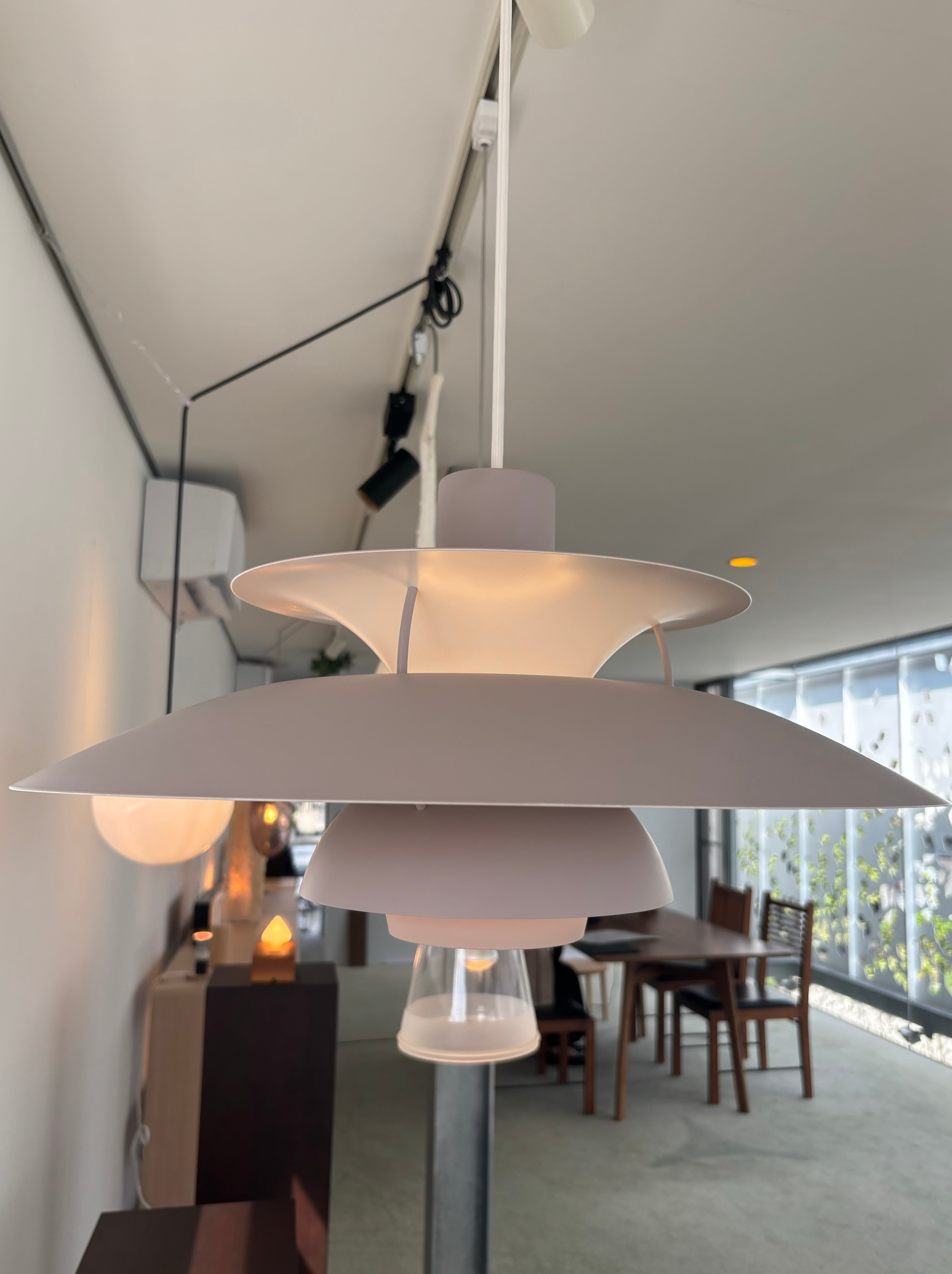 展示品】PH5 モノクローム・オイスターグレー | Tica.Tica Lamp＆Interior