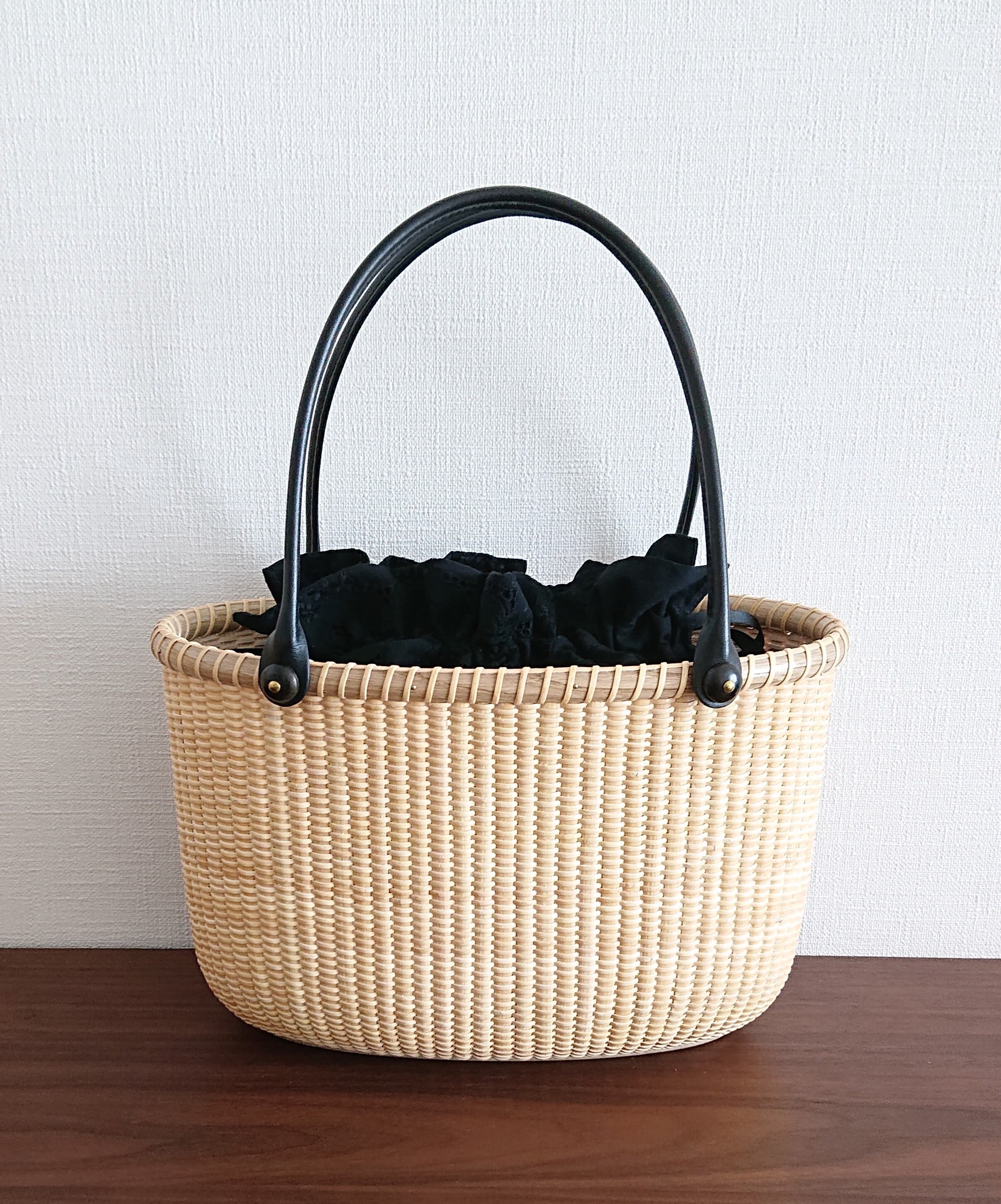 ナンタケットバスケット( トート型 10インチS・ハンドル丸 黒