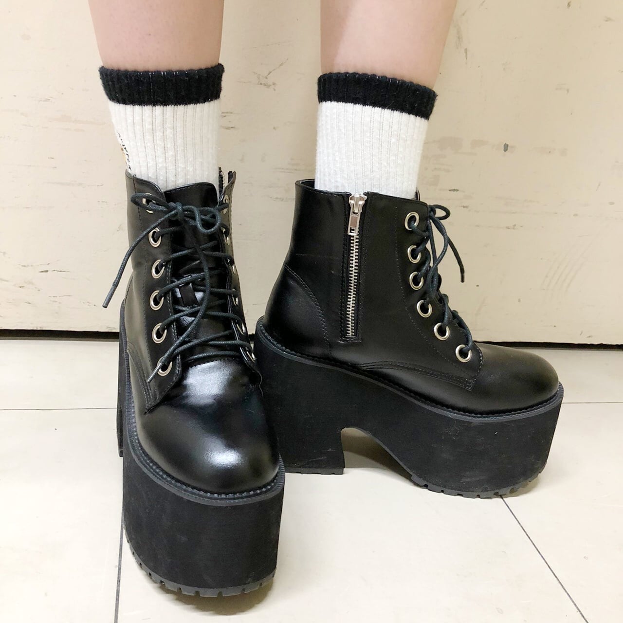 サイドZIP付き厚底ブーツ | VOLCAN&APHRODITE