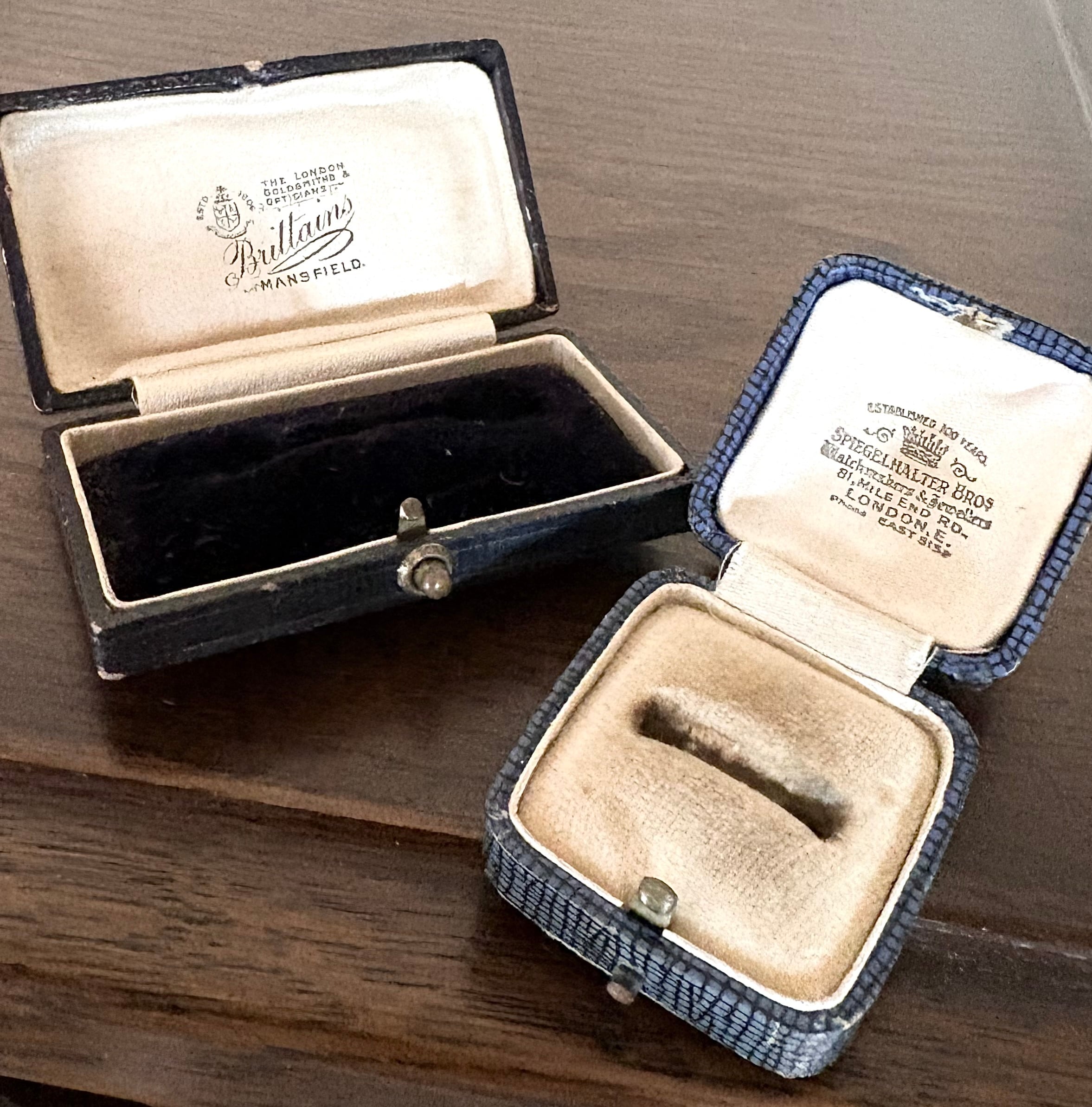英国アンティーク ジュエリーボックス 2点 BRILLAINS MANSFIED