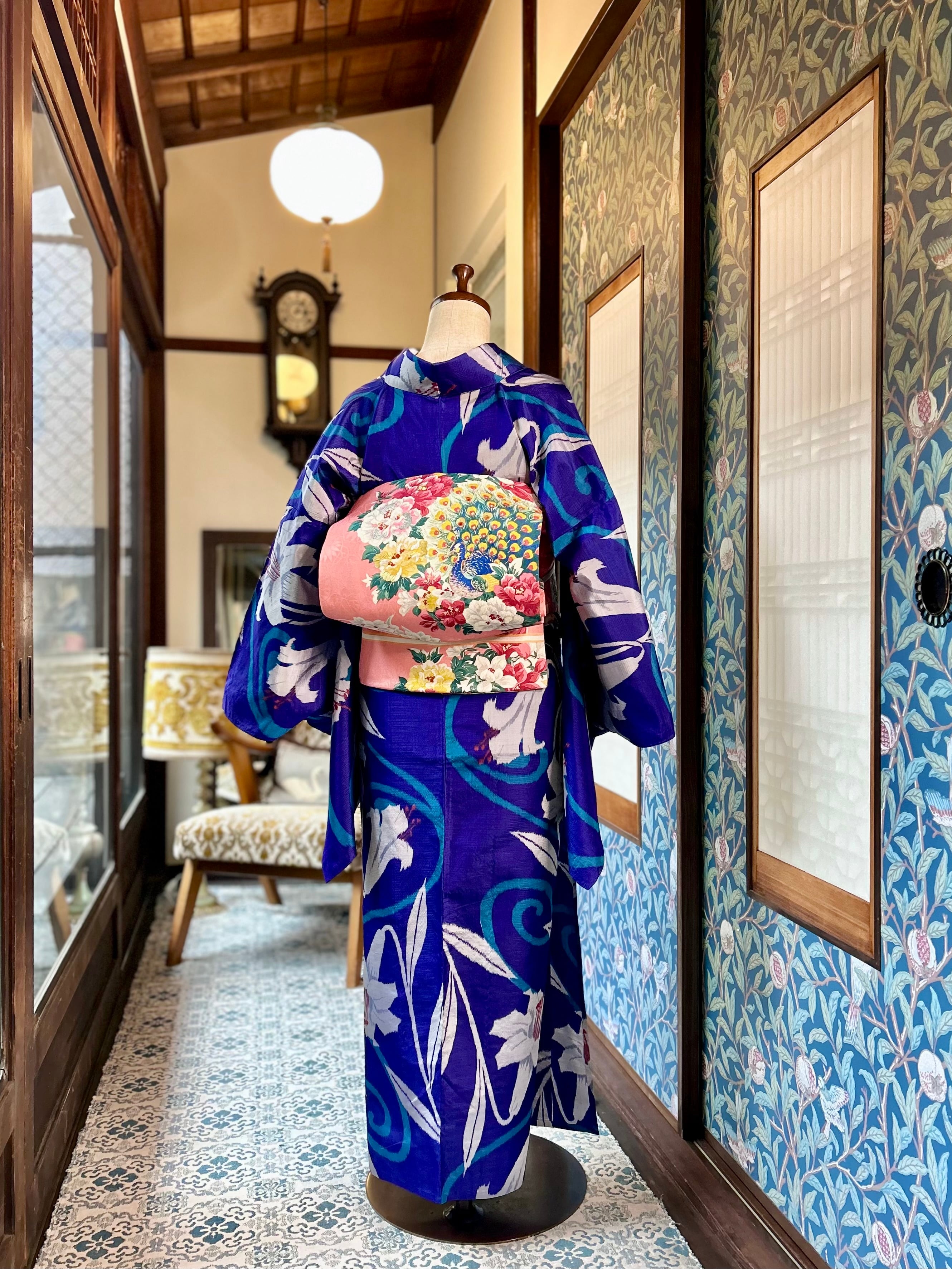 水辺の白ゆり＊単衣＊百合 銘仙 アンティーク銘仙着物 A645 | kimono tento