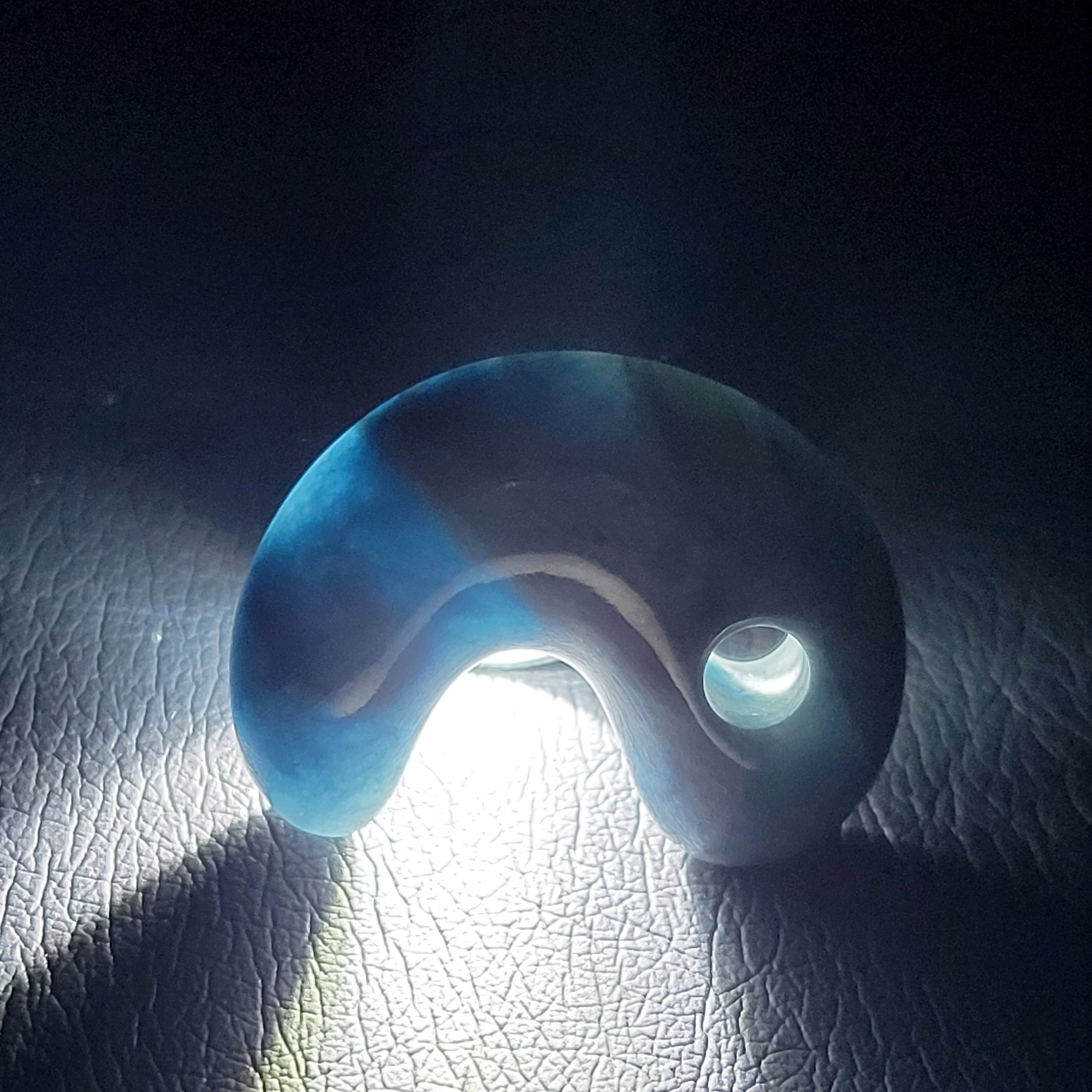 入コン沢 勾玉:糸魚川翡翠 BMT0338 | 糸魚川翡翠工芸家 赤羽可行BASE