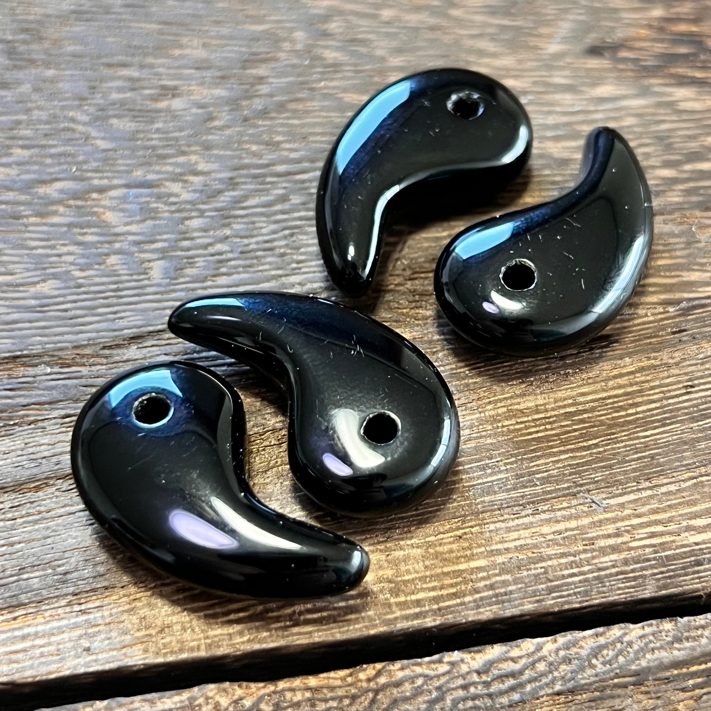 数量限定】巳年 守護石 オニキス 勾玉 2個セット | オルゴナイト 通販