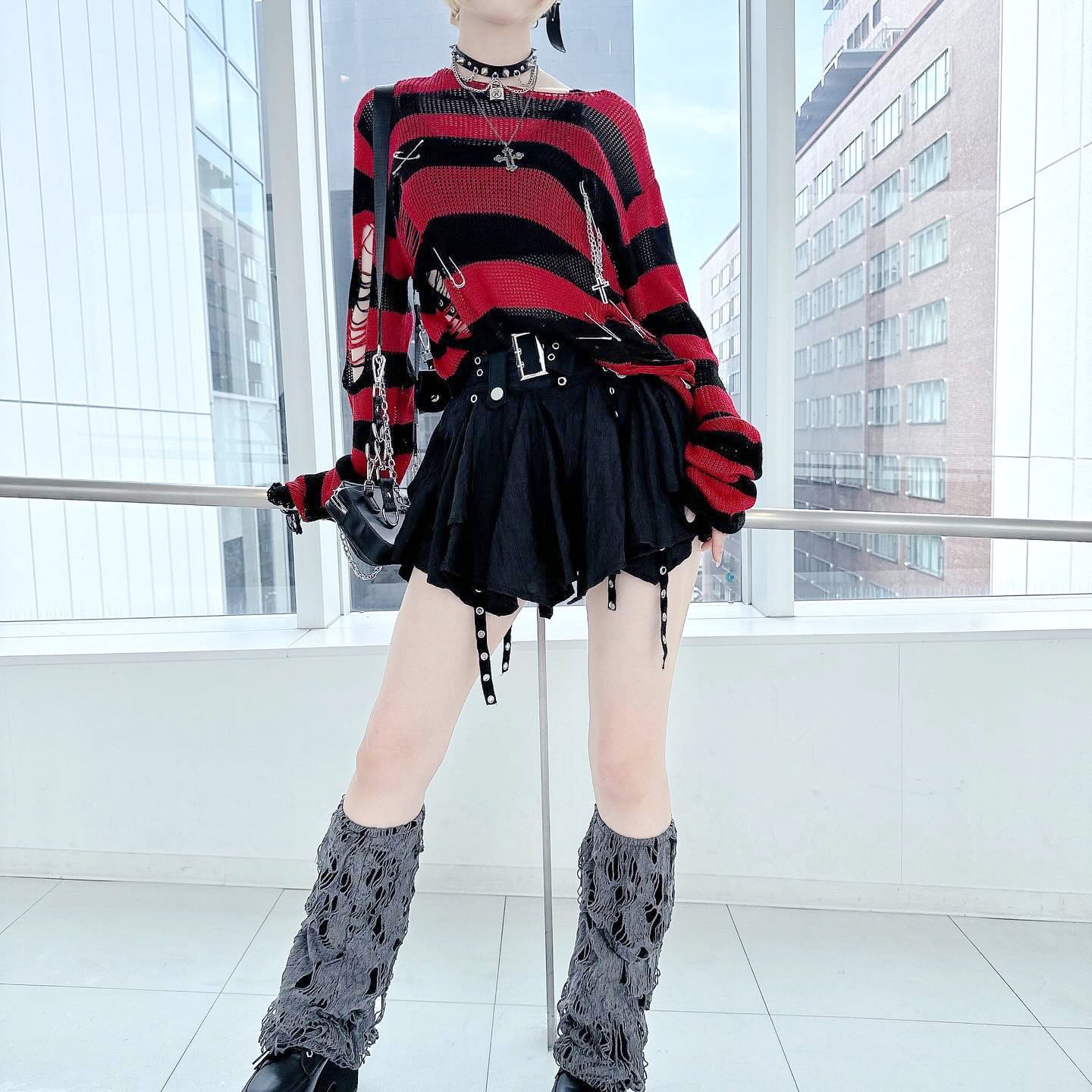 PIN付きダメージボーダーニット(薄手) | VOLCAN&APHRODITE