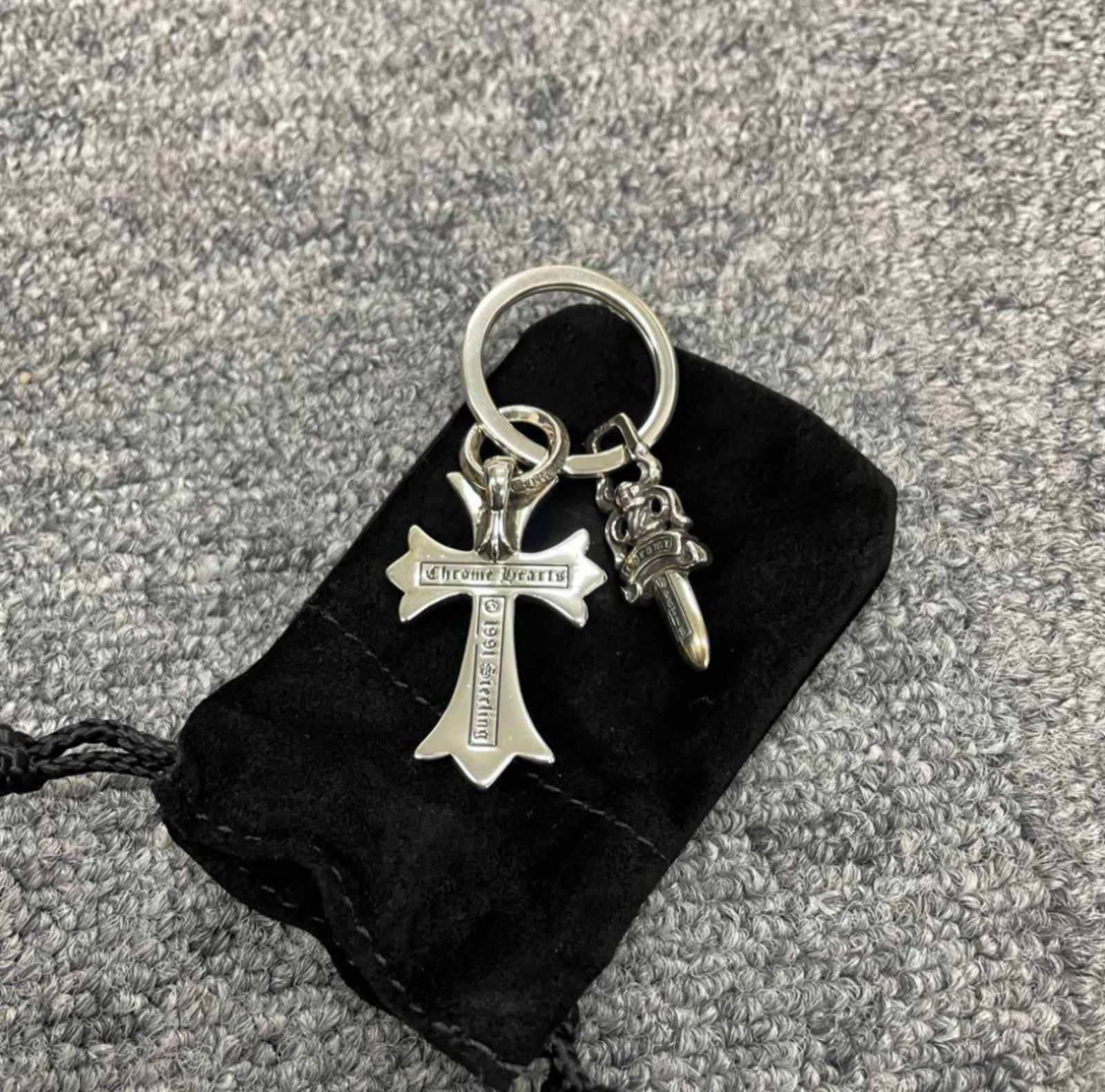 CHROME HEARTS クロムハーツ SMALL CROSS & #5 DGGR キーリング