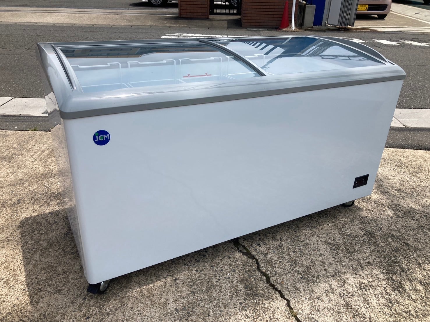 2023年製 美品 JCM 冷凍ショーケース ガラススライド扉 JCMCS-330L